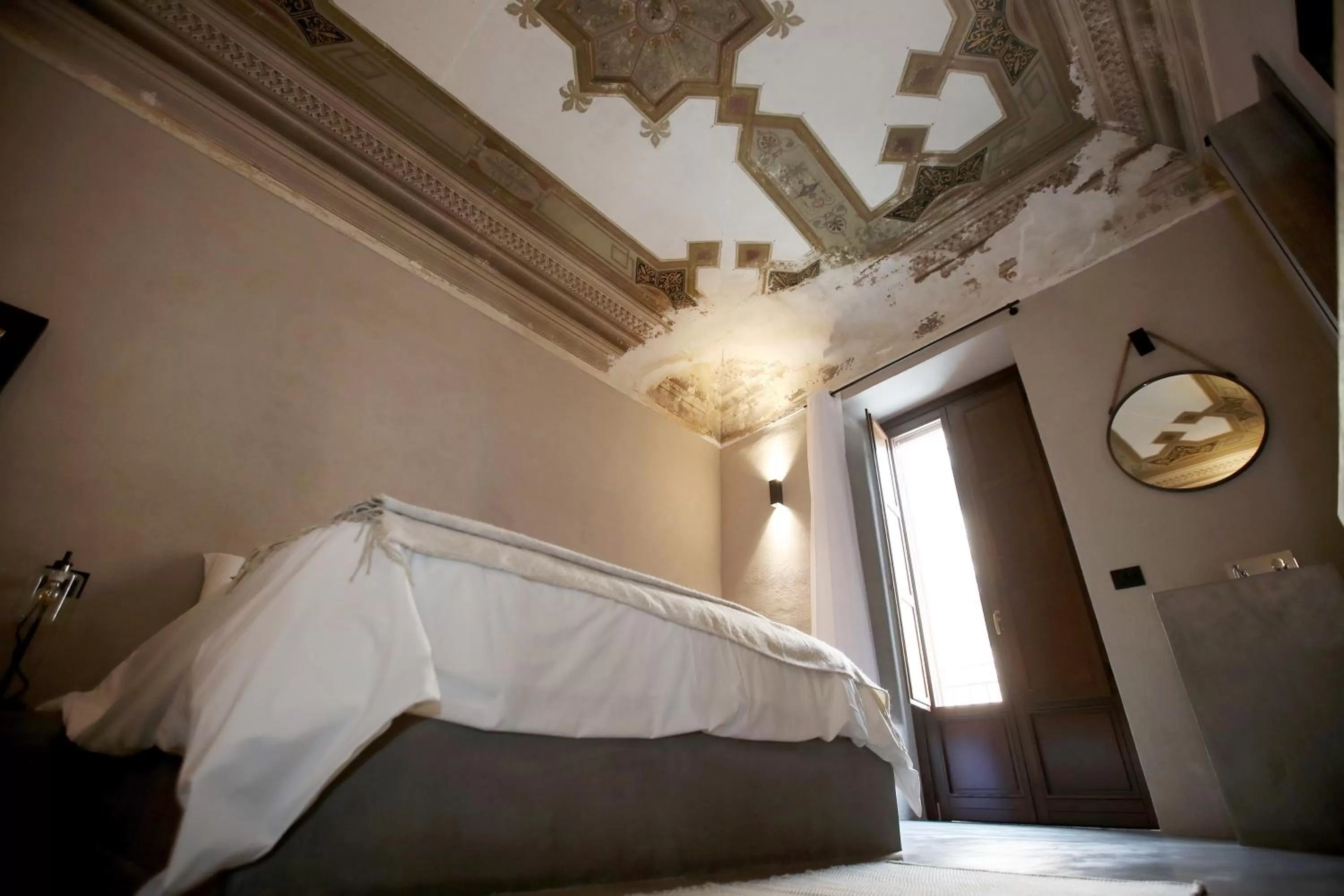 Bed in Casa Nostra Luxury Suites & Spa