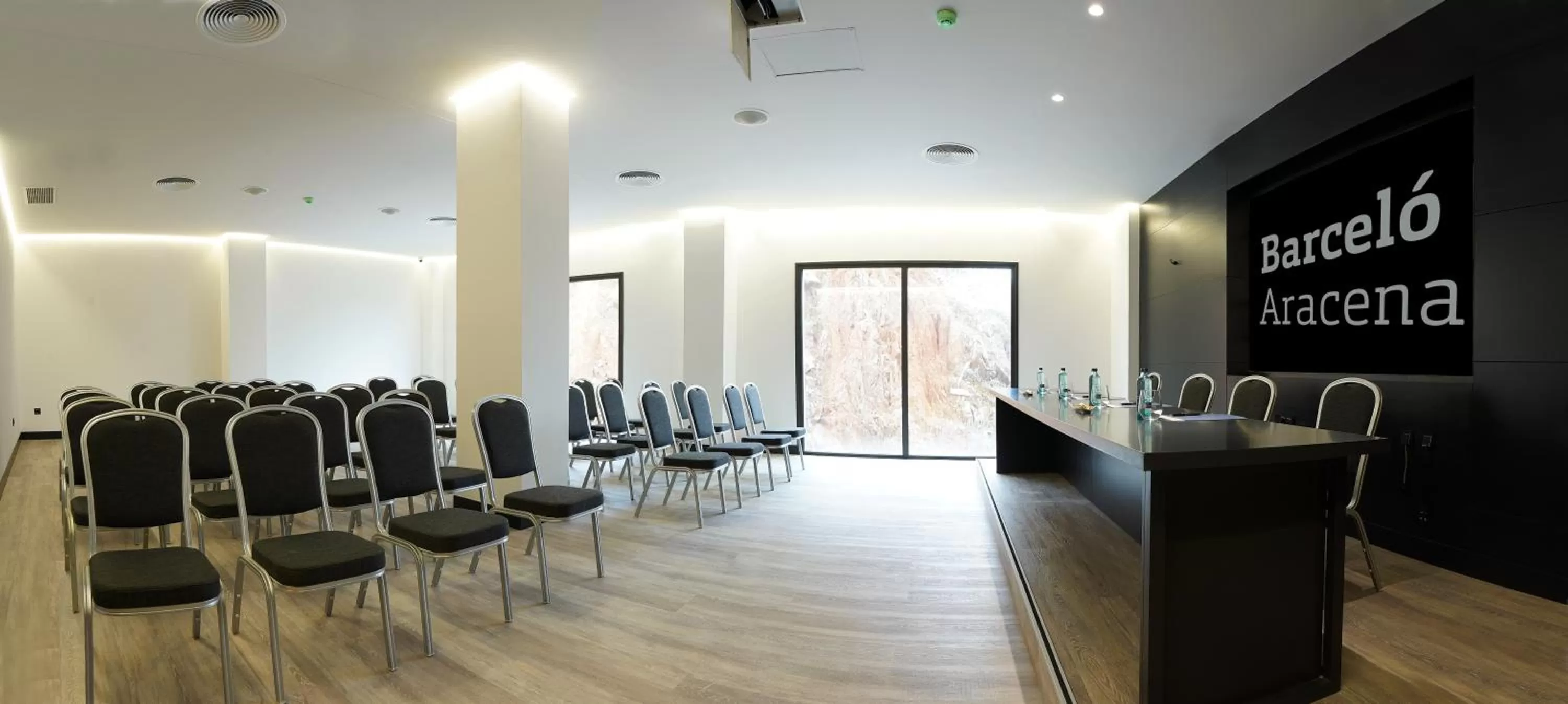 Meeting/conference room in Barceló Aracena & Spa