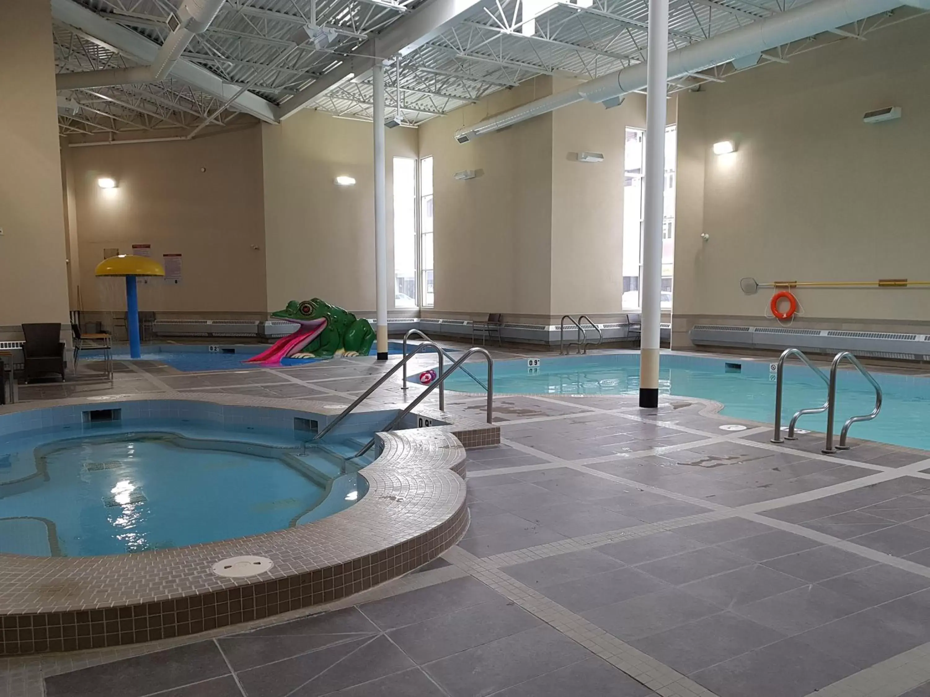 Swimming Pool in PRC Annex - Pet Friendly