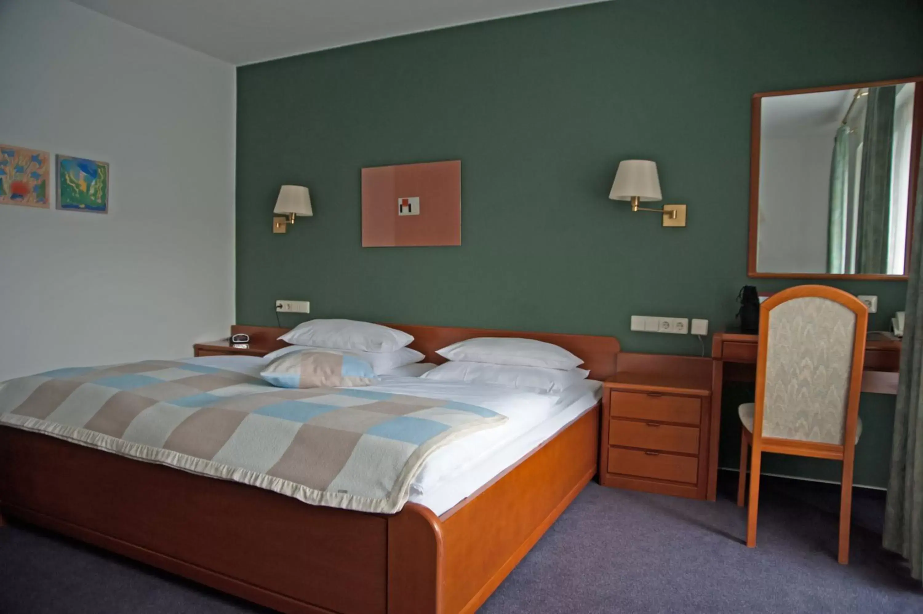 Photo of the whole room, Bed in Parkhotel Hitzacker