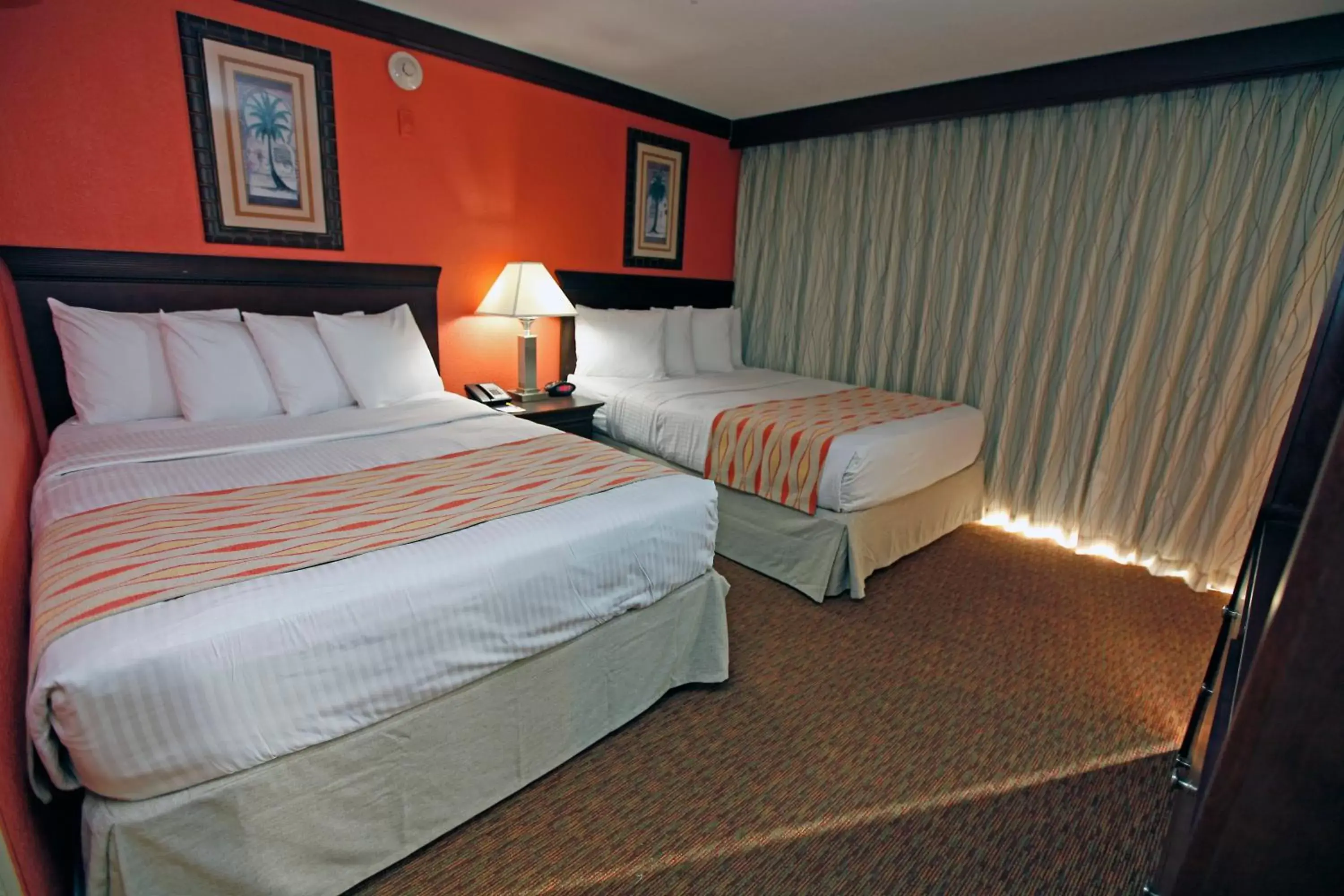 Bedroom, Bed in Days Inn by Wyndham Ocean City Oceanfront