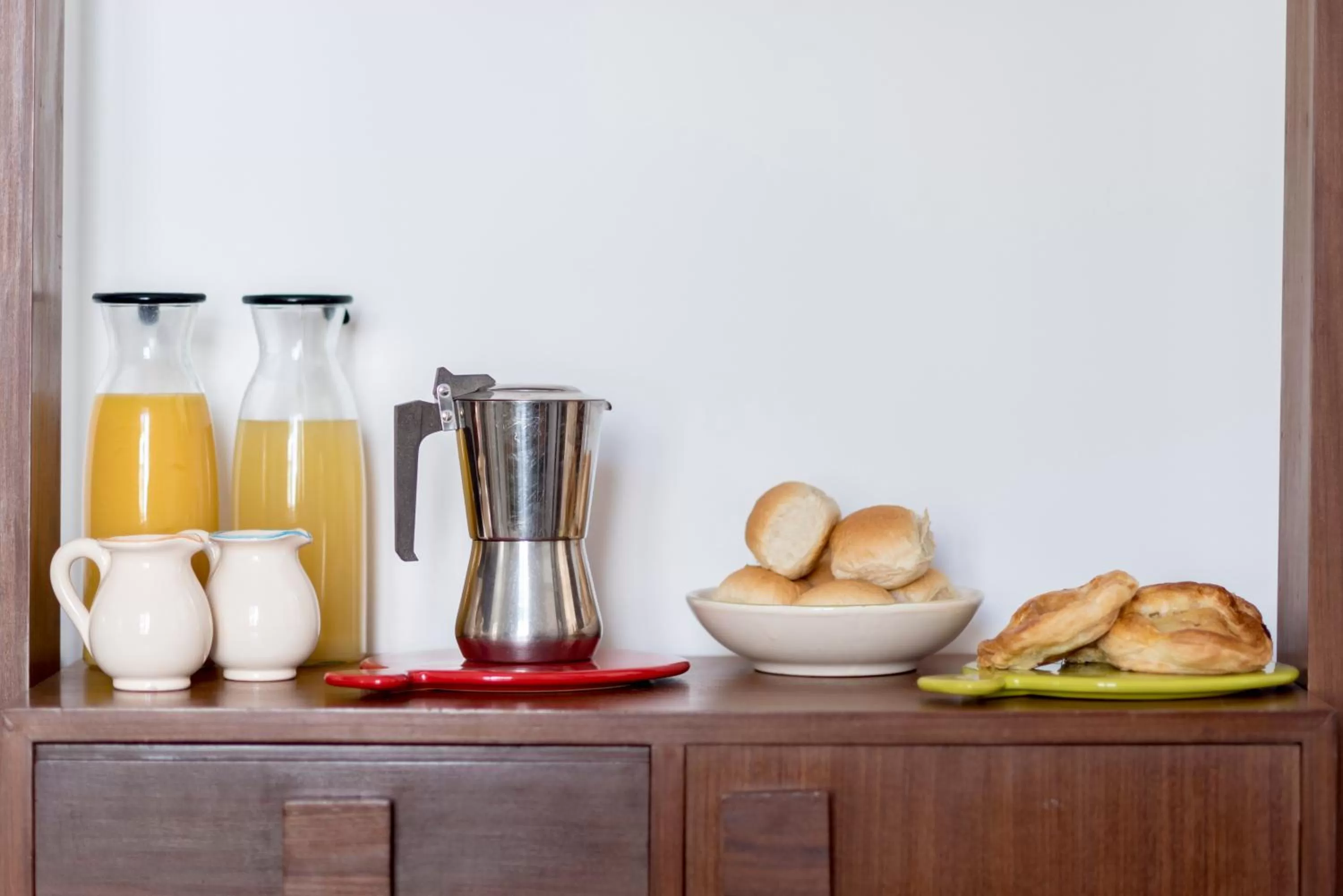 Coffee/tea facilities in BnB FICO