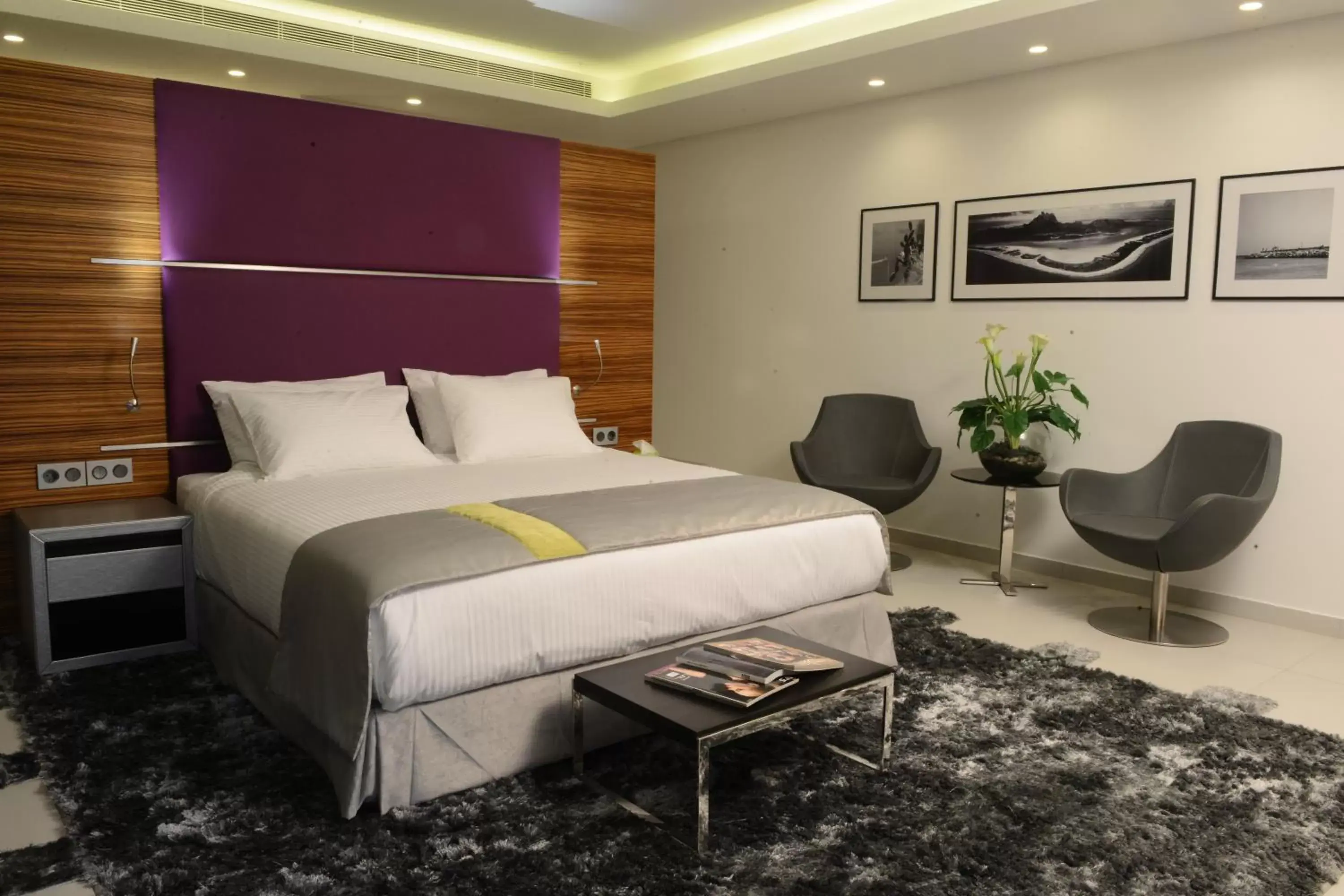 Bedroom, Bed in Warwick Stone 55 Hotel Beirut