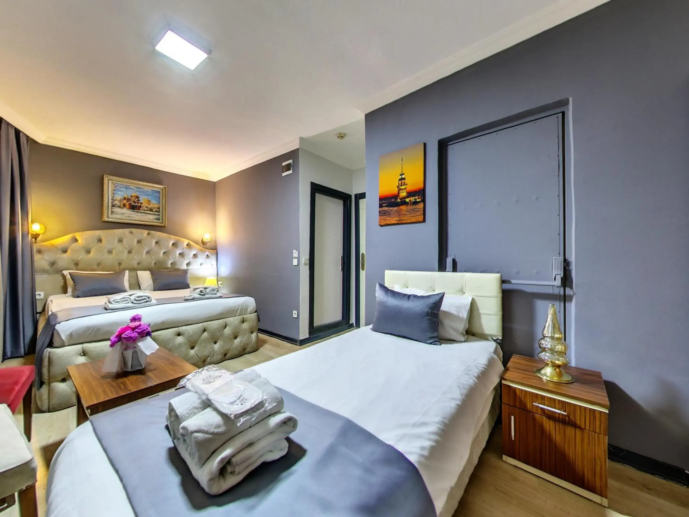 Bed in Hotel Mara