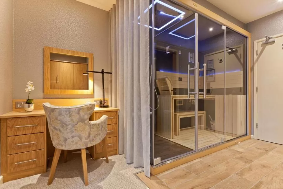 Shower in Ambleside Salutation Hotel & Spa