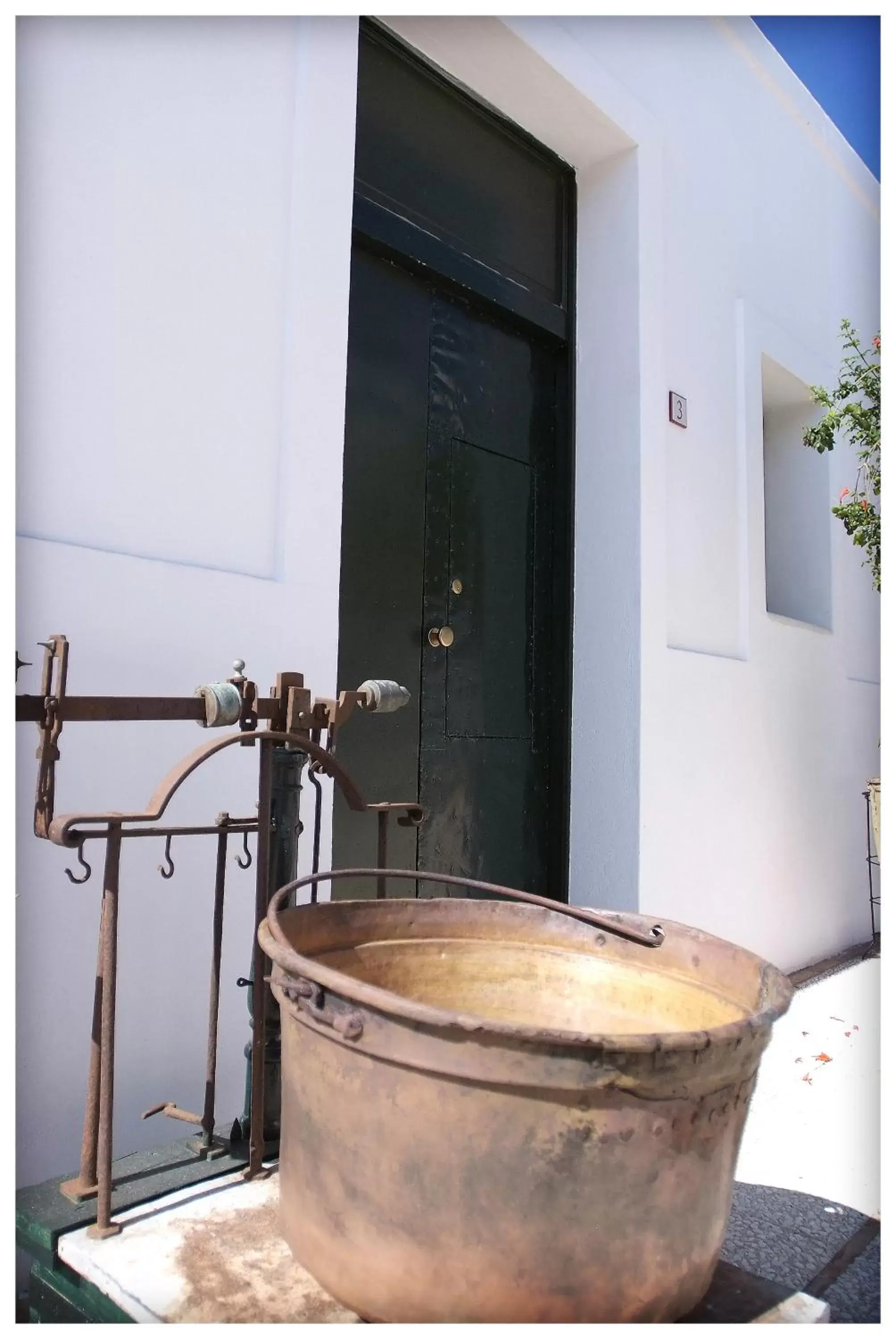 Facade/entrance, Bathroom in Hotel Giardino Giamperduto