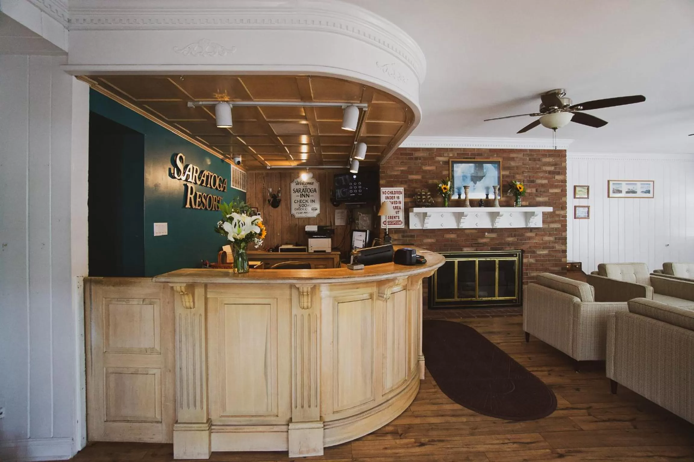 Lobby or reception in Saratoga Resort