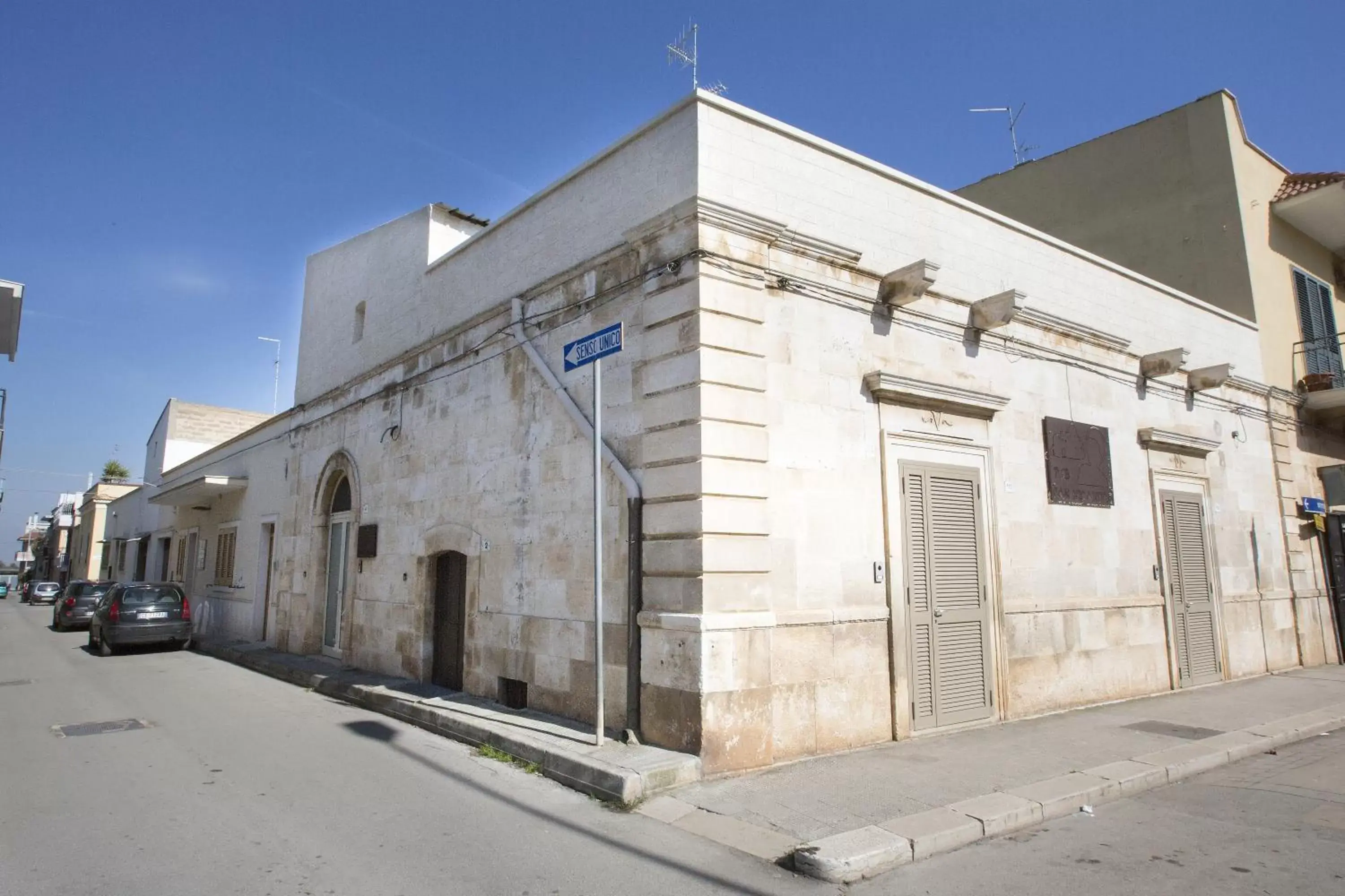 Facade/entrance, Property Building in b&b San Nicandro