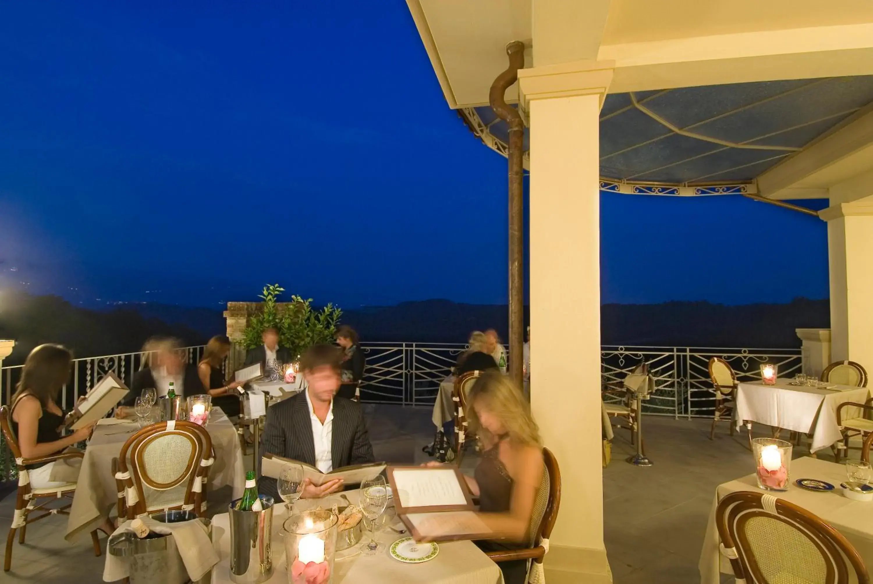 Restaurant/places to eat in Villa la Borghetta Resort