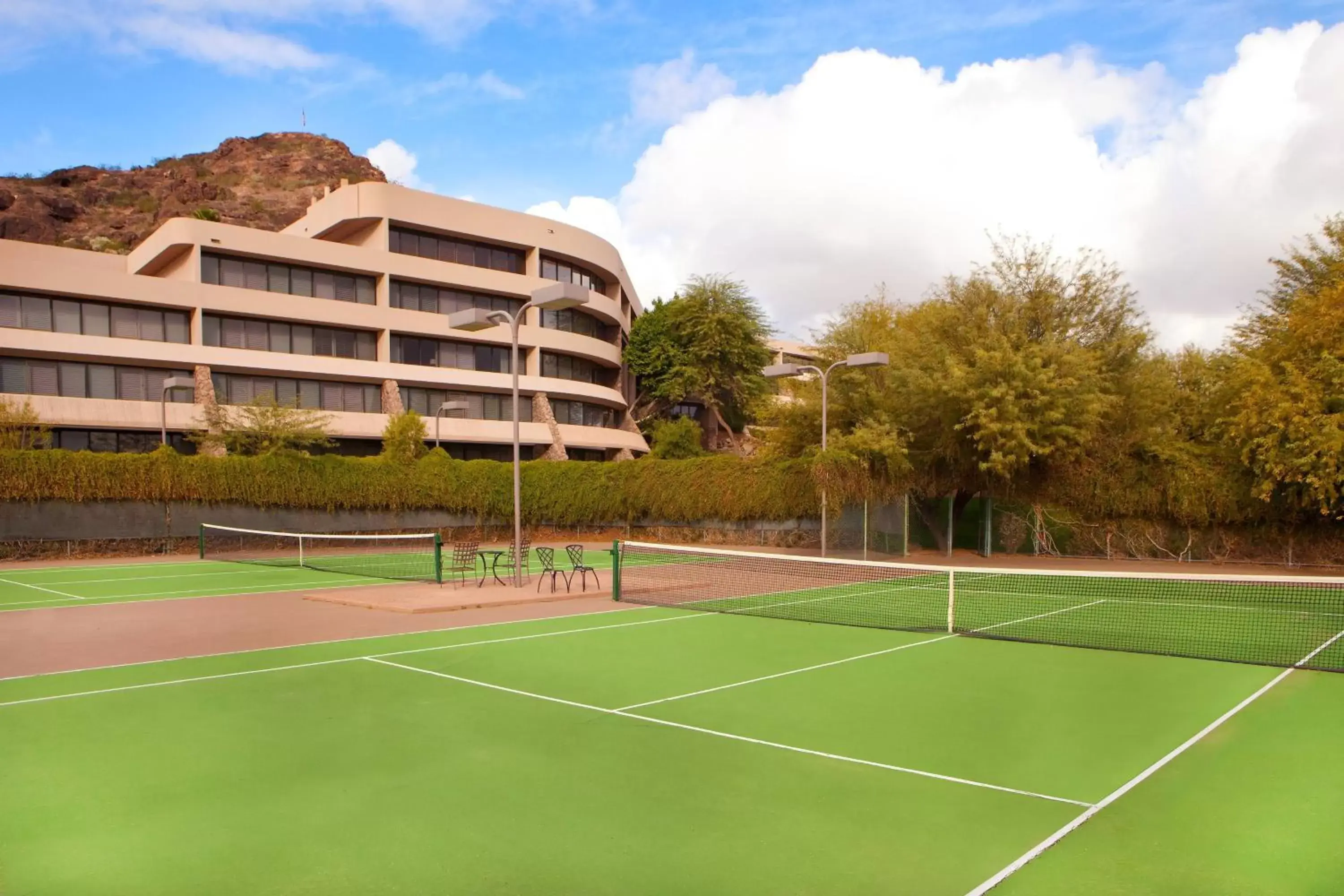 Tennis court, Tennis/Squash in Phoenix Marriott Resort Tempe at The Buttes