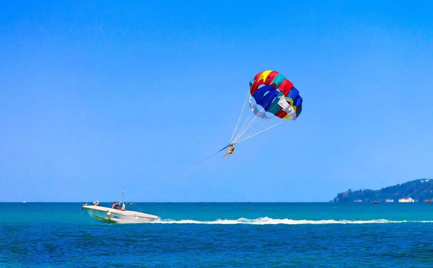 Windsurfing in Ampuria Inn