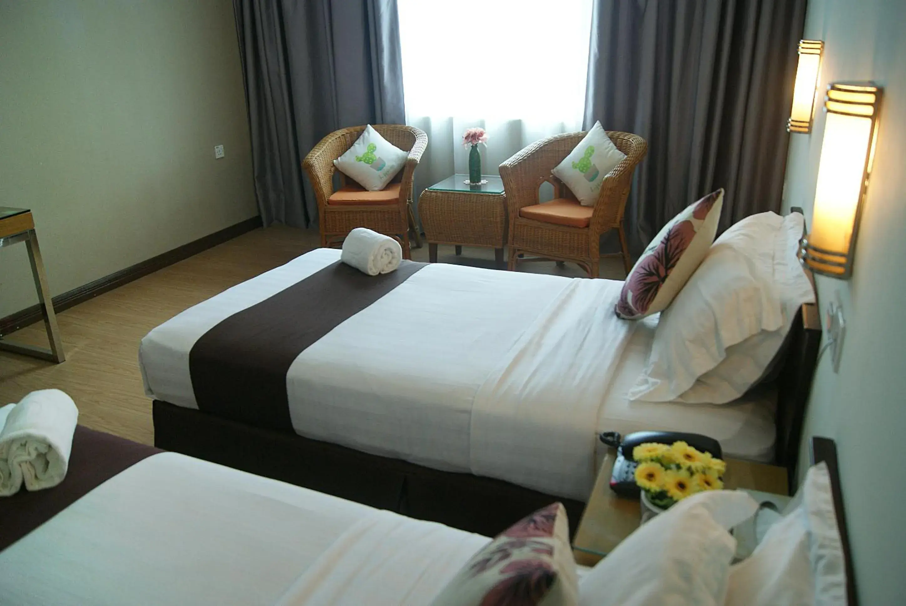 Bed in Tang Dynasty Park Hotel