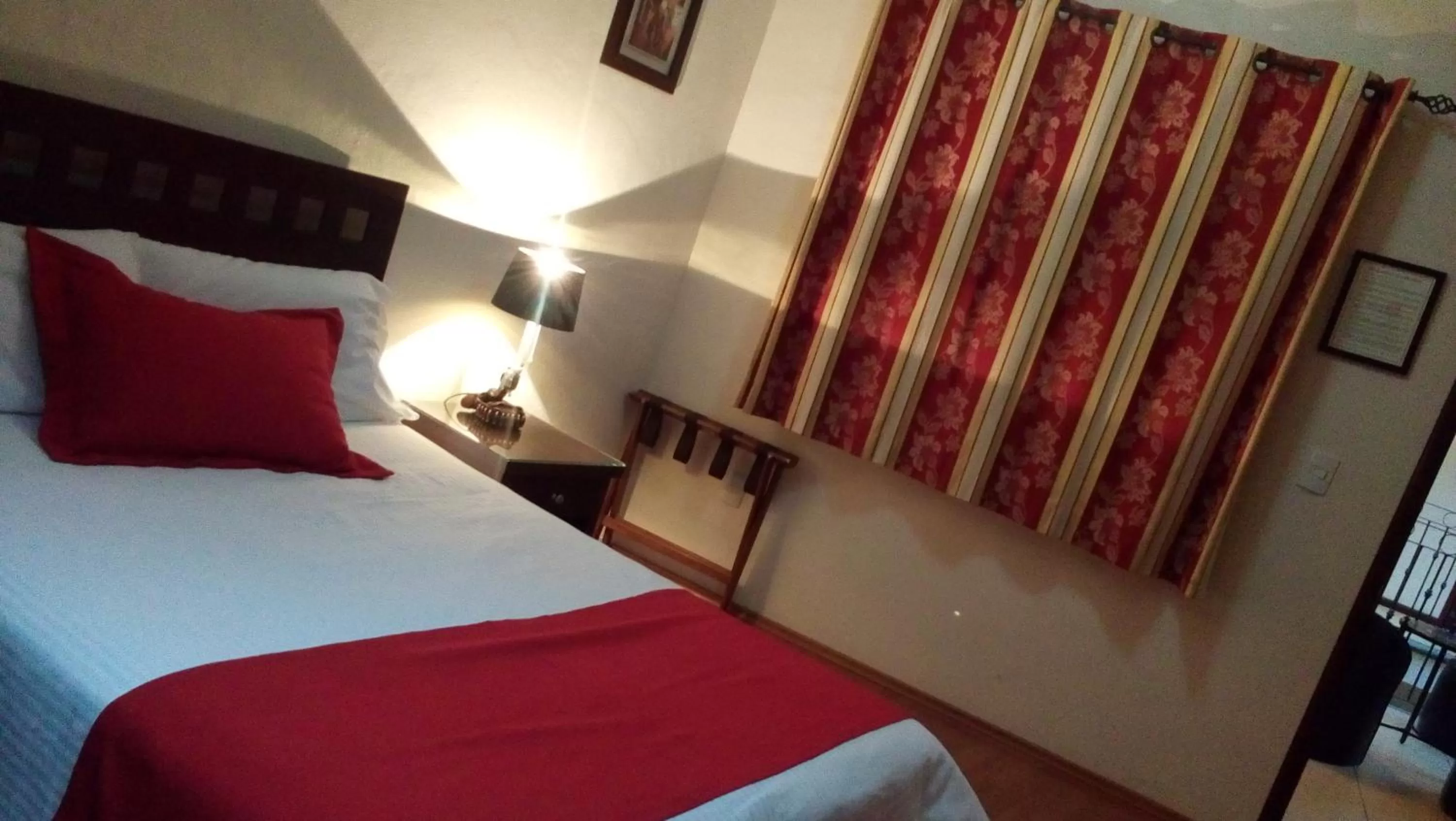 Bed in Hotel Plaza San Carlos