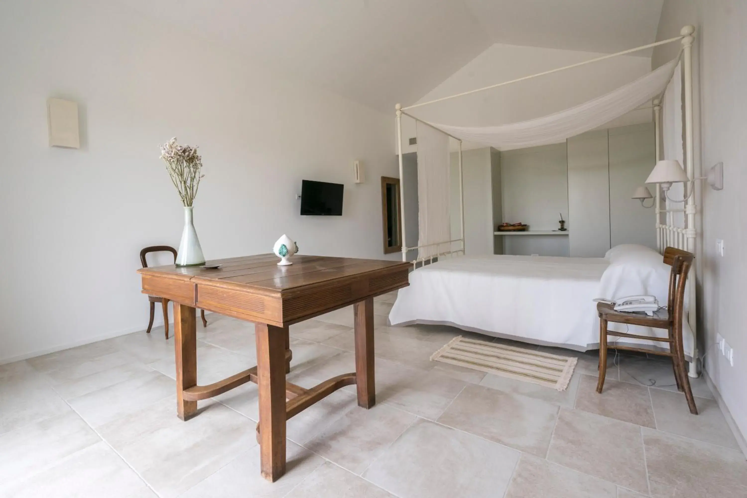 Bedroom in Masseria Fontana di Vite
