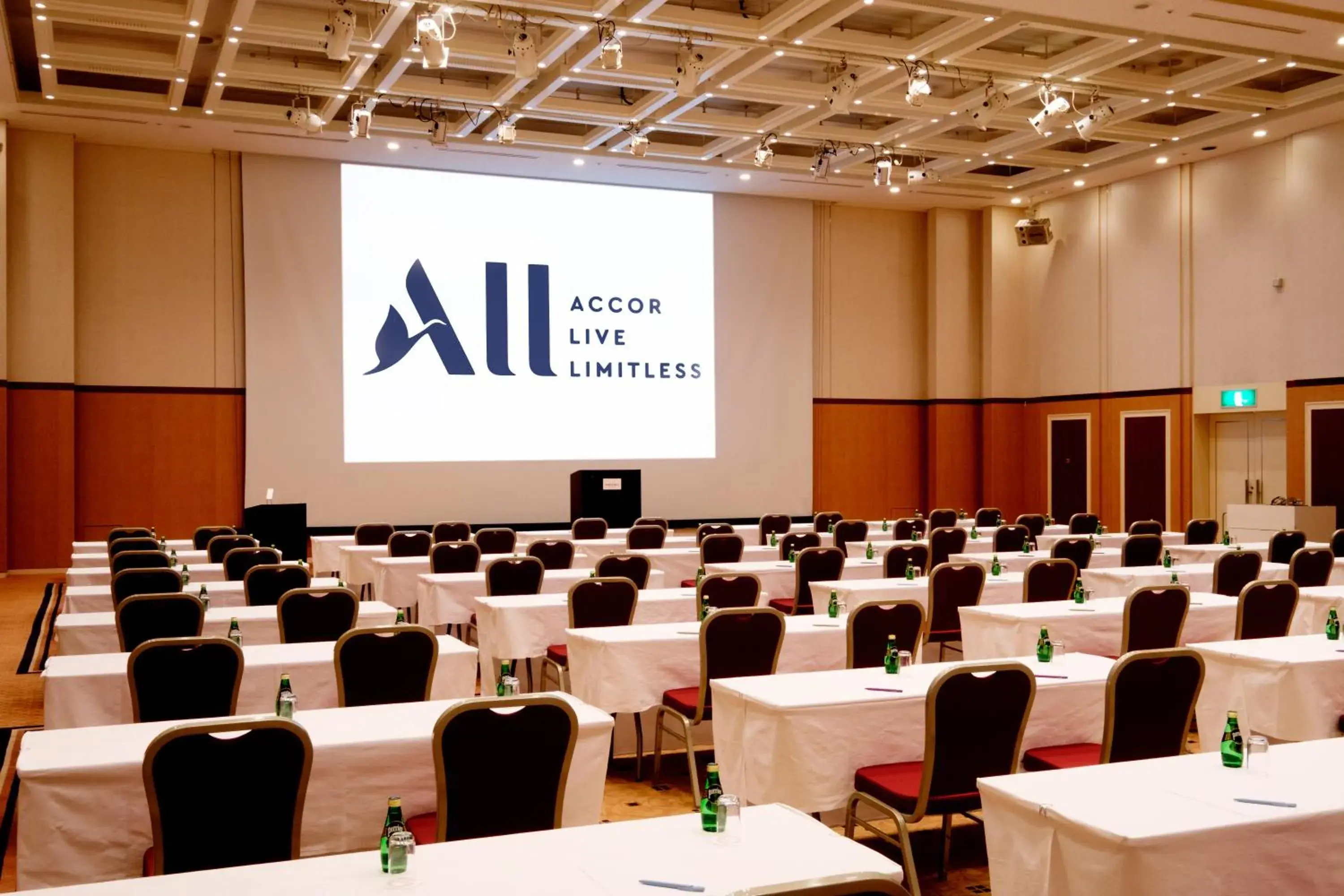 Meeting/conference room in Mercure Hotel Yokosuka