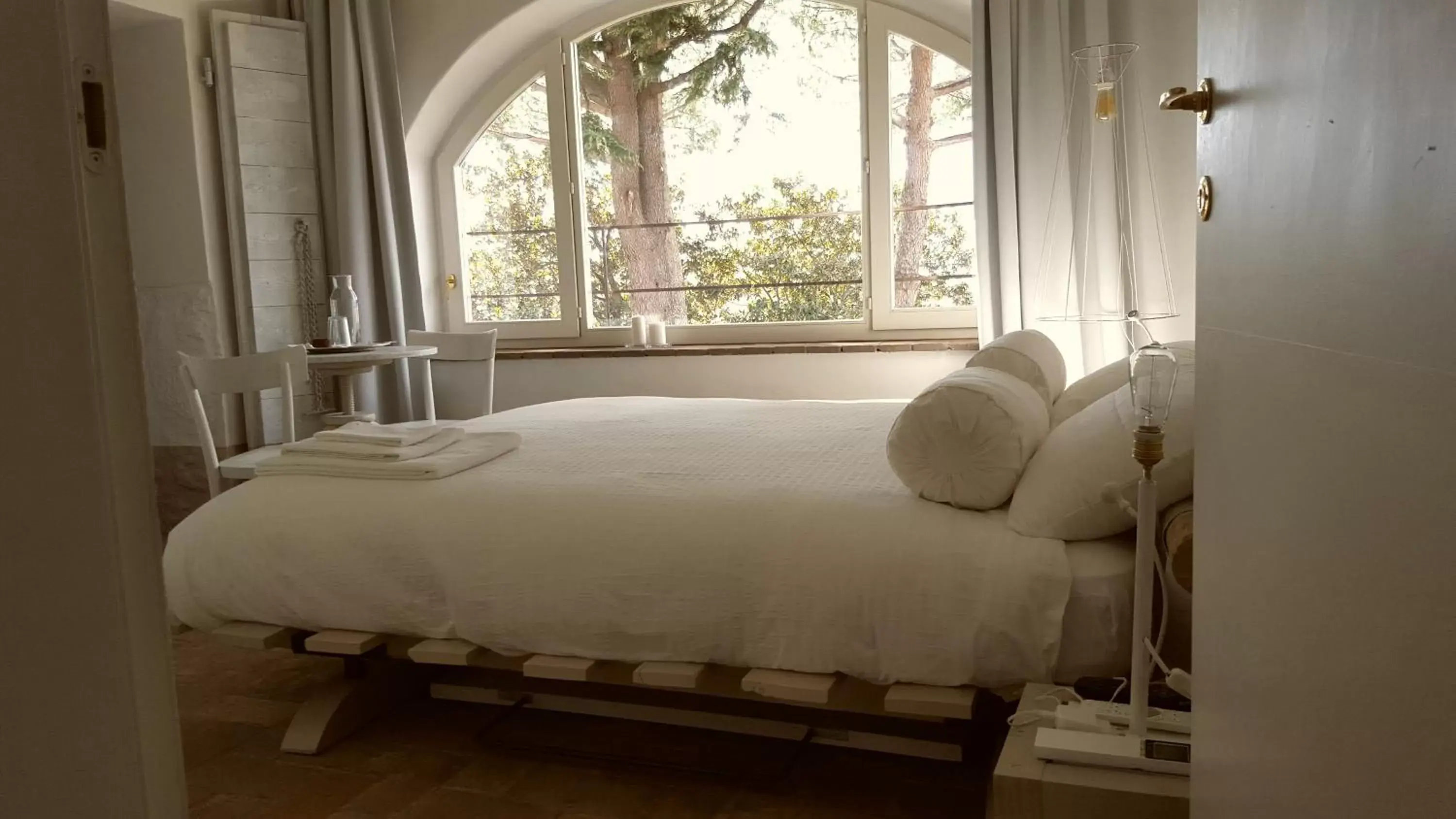 Bedroom, Bed in B&B A Piazza del Gesù