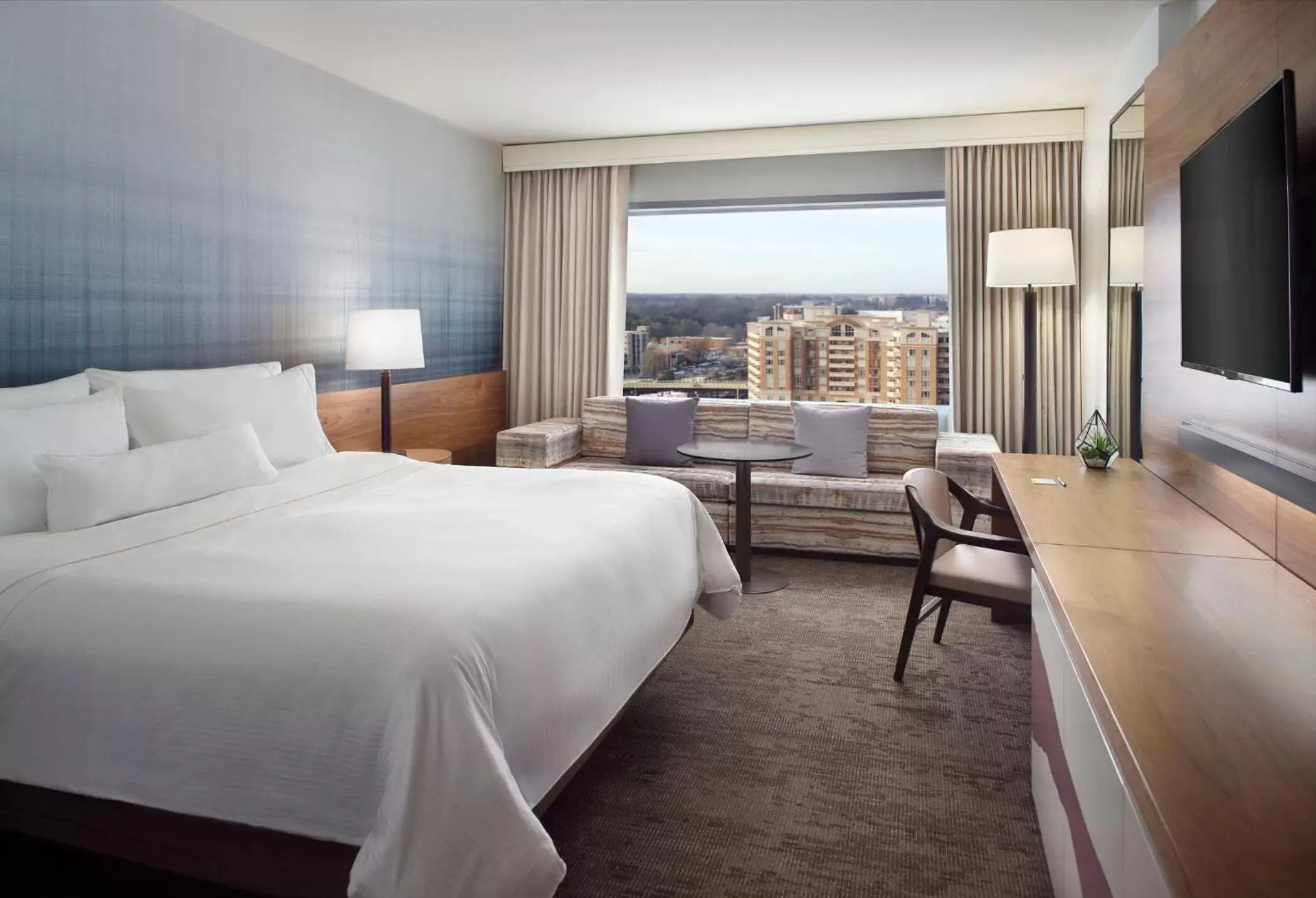 Deluxe, Guest room, 1 King, High floor in The Westin Charlotte Deluxe, Guest room, 1 King, High floor in The Westin Charlotte