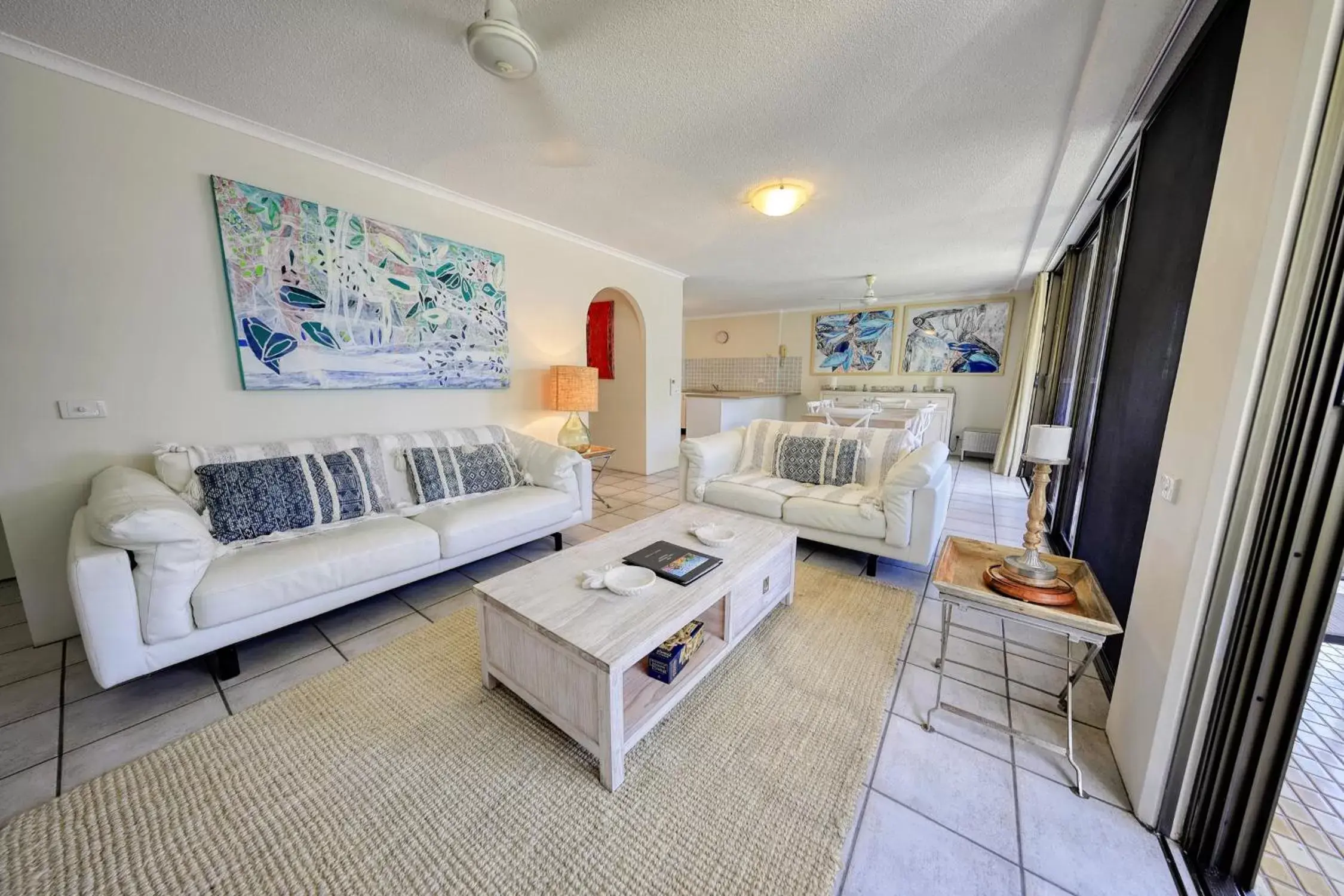 Living room, Seating Area in Argosy On The Beach