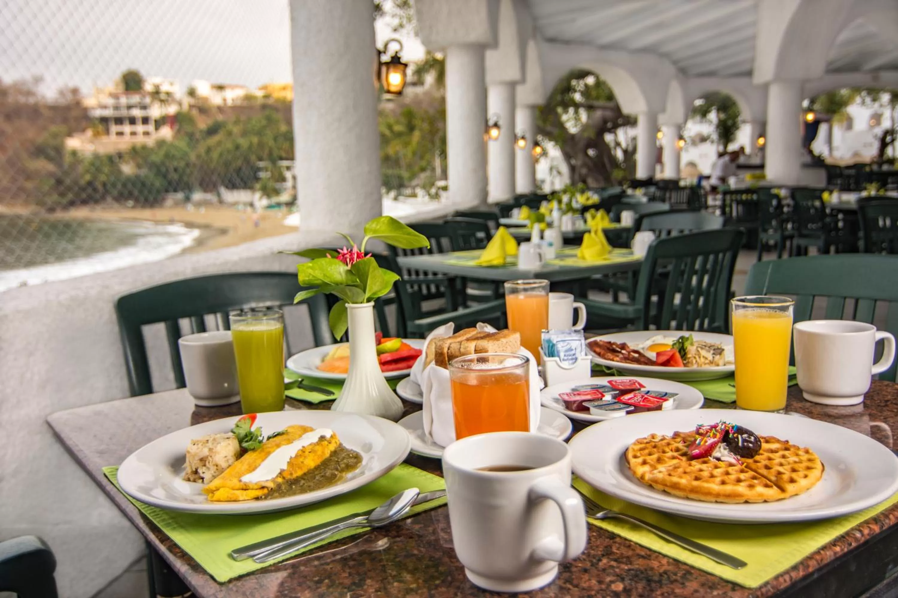 Breakfast in Tesoro Manzanillo All Inclusive