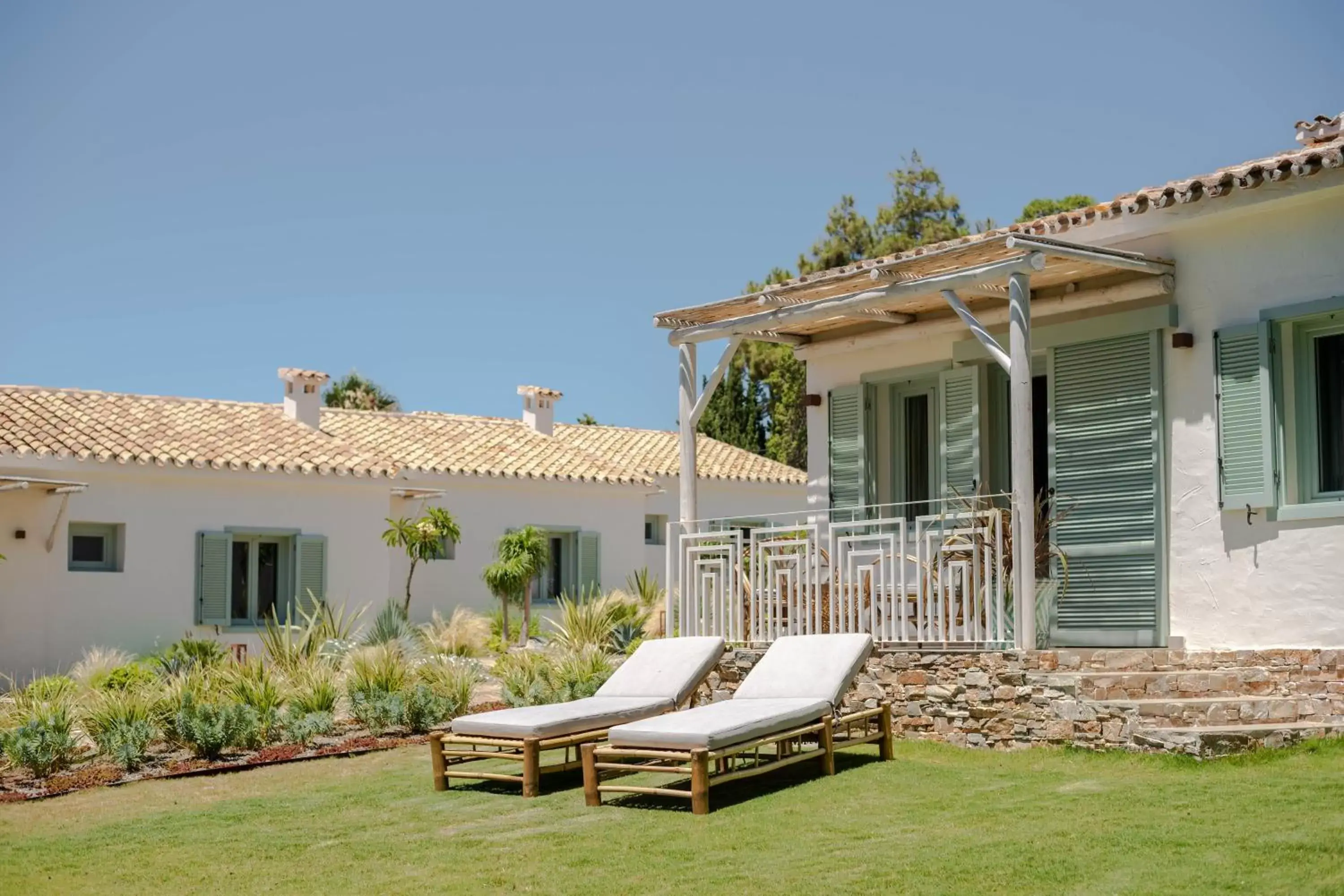 One-Bedroom Bungalow in Boho Club