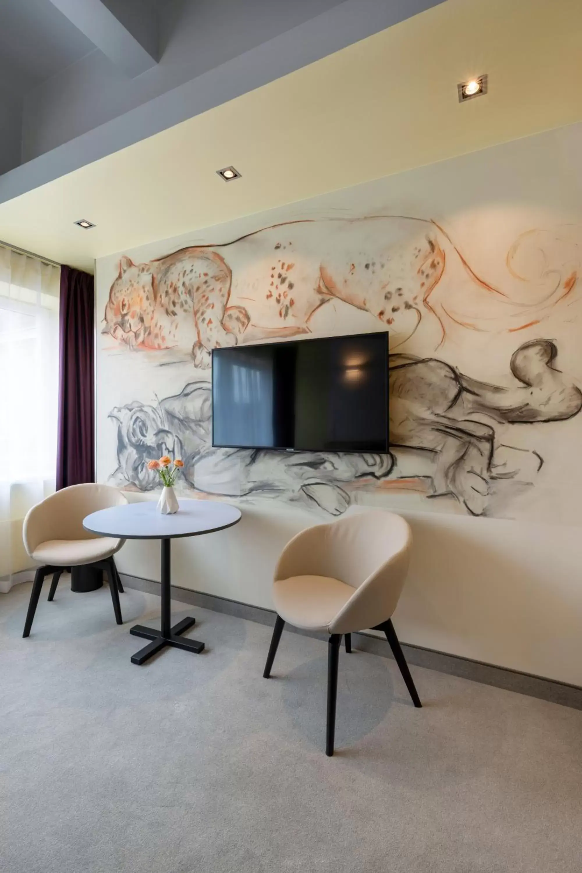 TV and multimedia, TV/Entertainment Center in Art Hotel Pallas by Tartuhotels