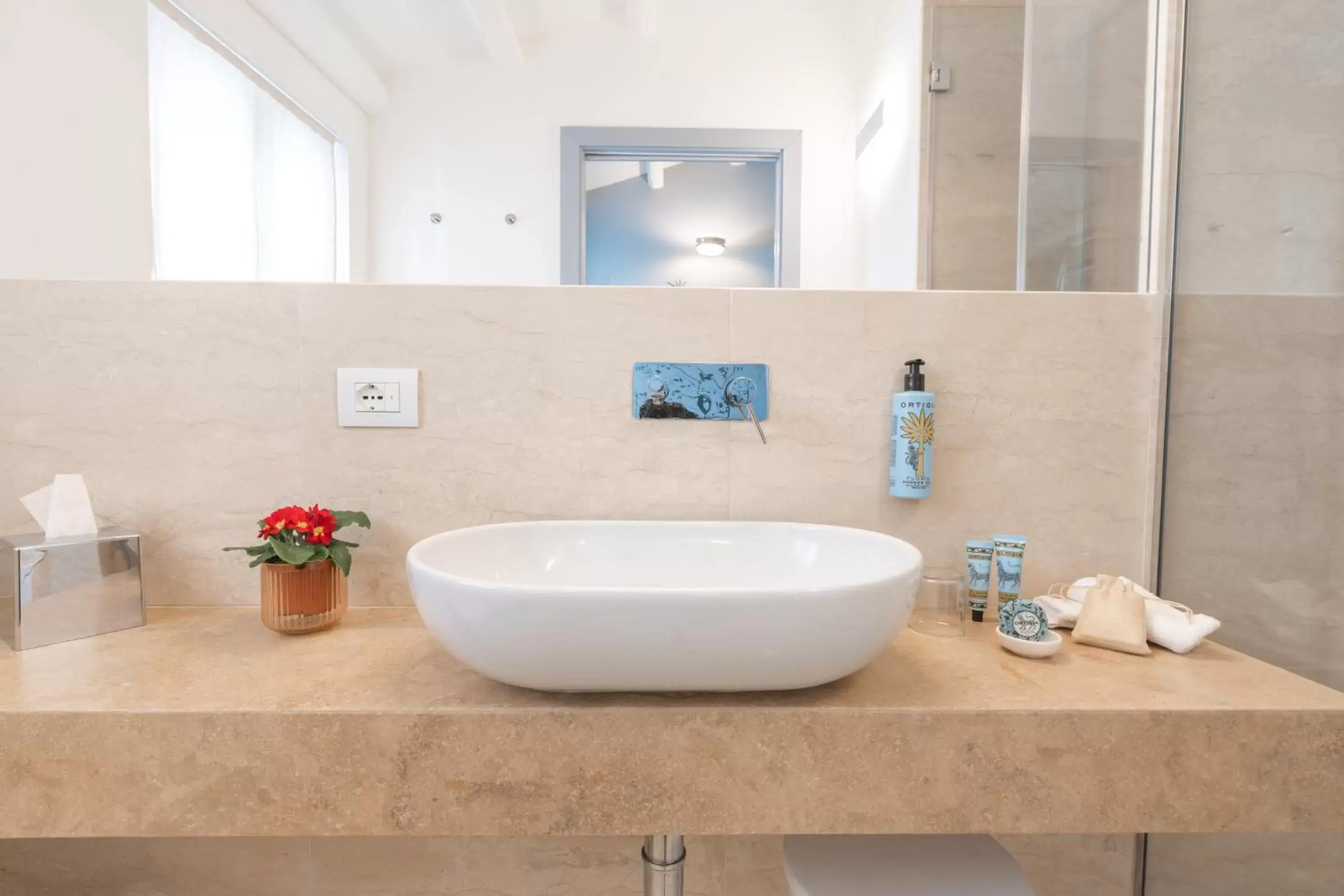 Bathroom in Archè Design Rooms and Suites