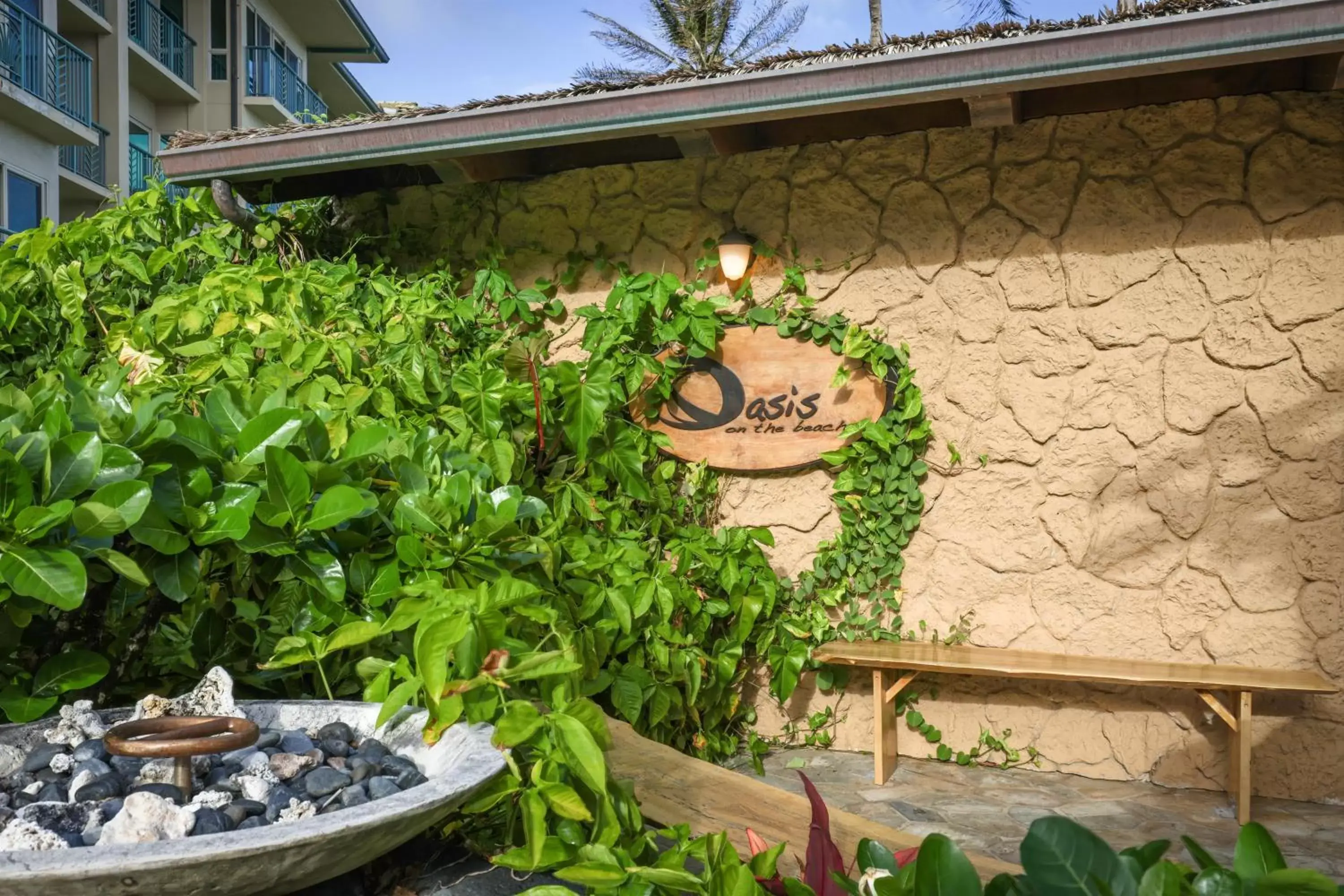 Restaurant/places to eat in Waipouli Beach Resort & Spa Kauai By Outrigger