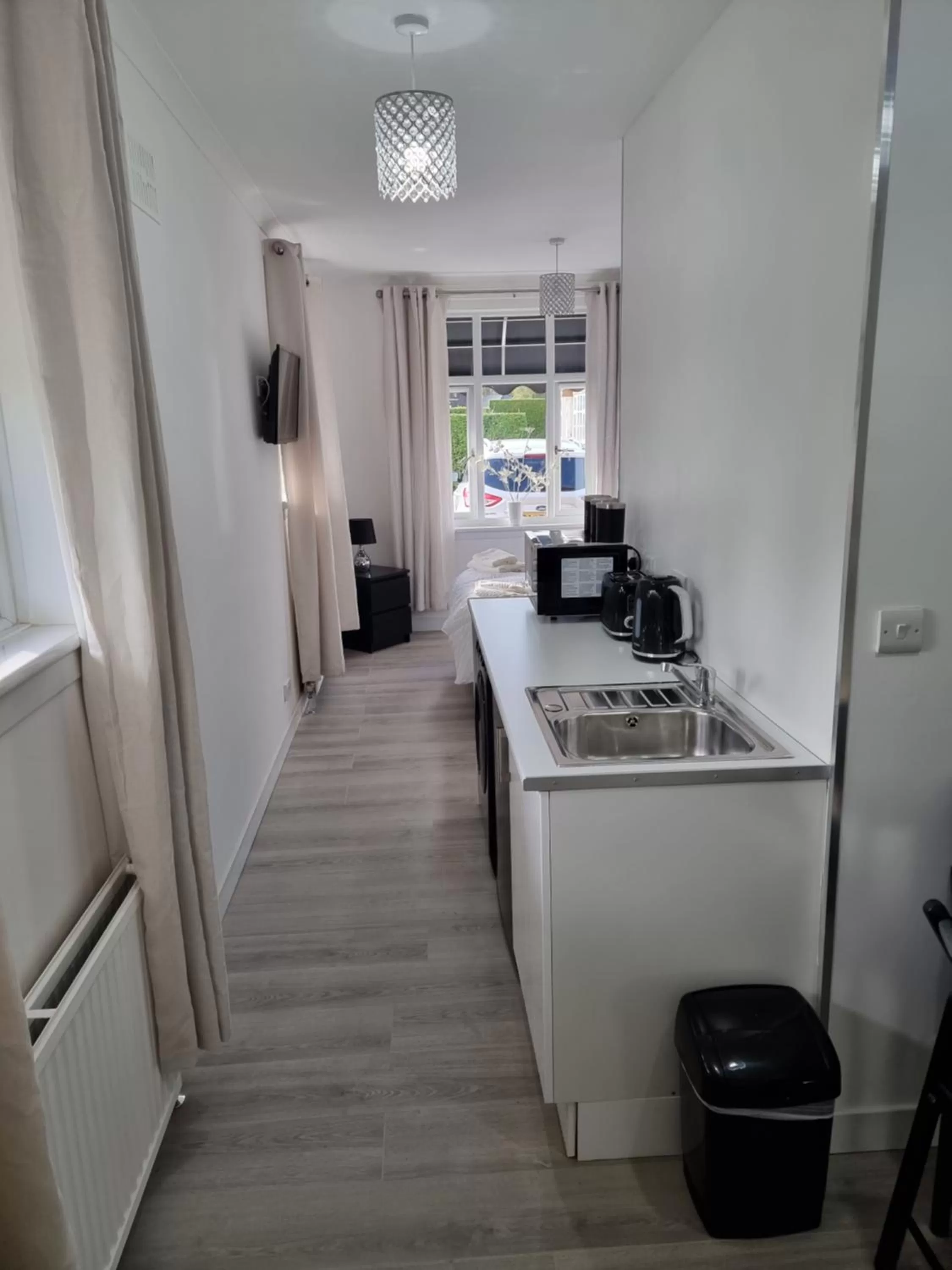 Coffee/tea facilities in Glenfern Guest House and a separate Cottage with its own private hot tub