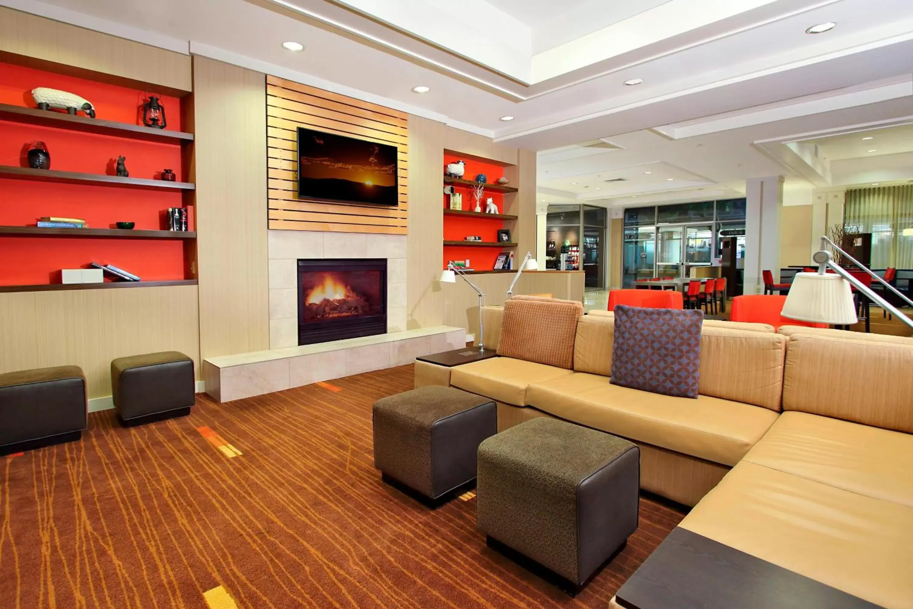 Lobby or reception, Seating Area in Courtyard Oakland Downtown