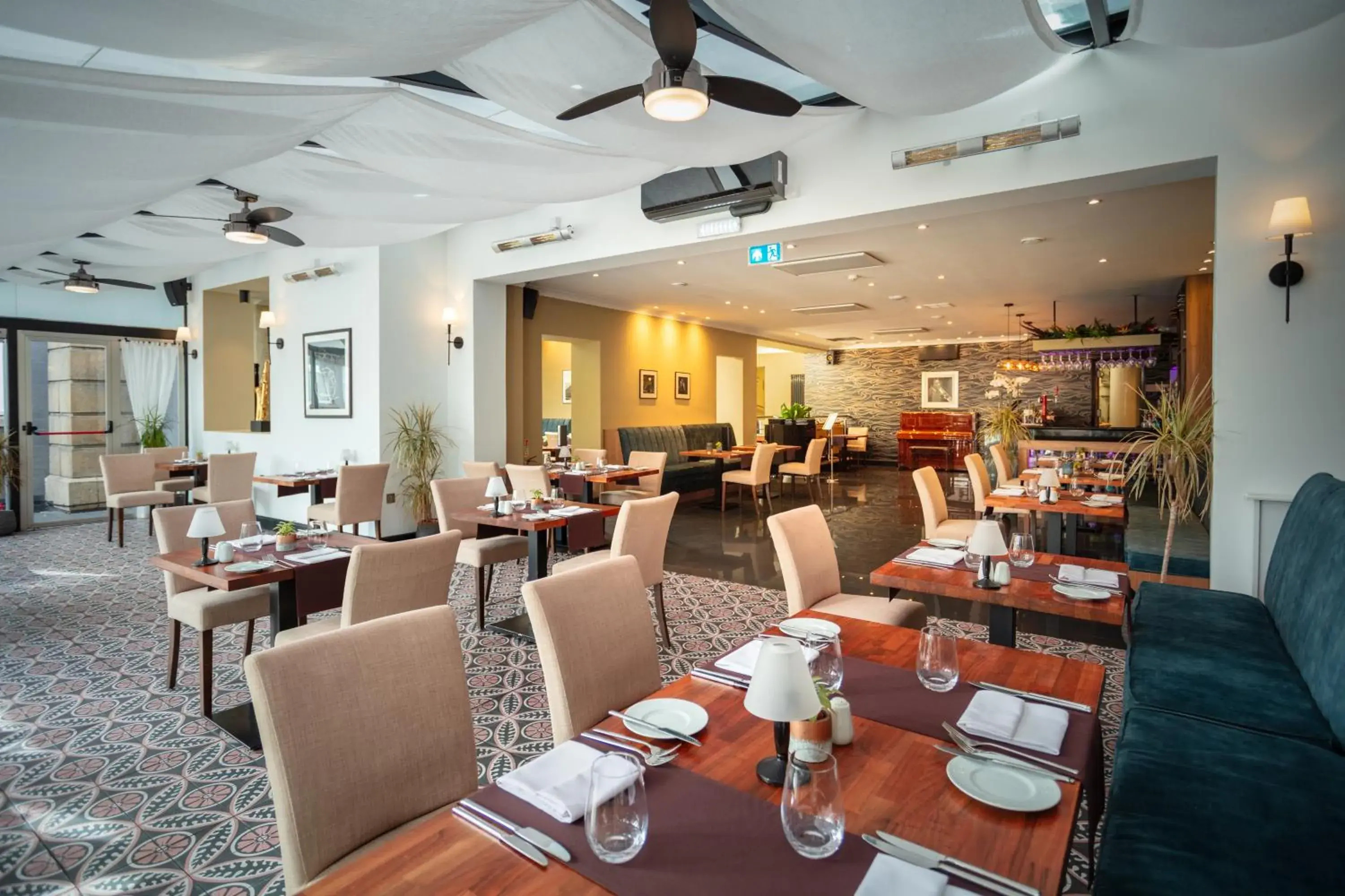 Restaurant/places to eat in The Savoy Jersey Restaurant/places to eat in The Savoy Jersey