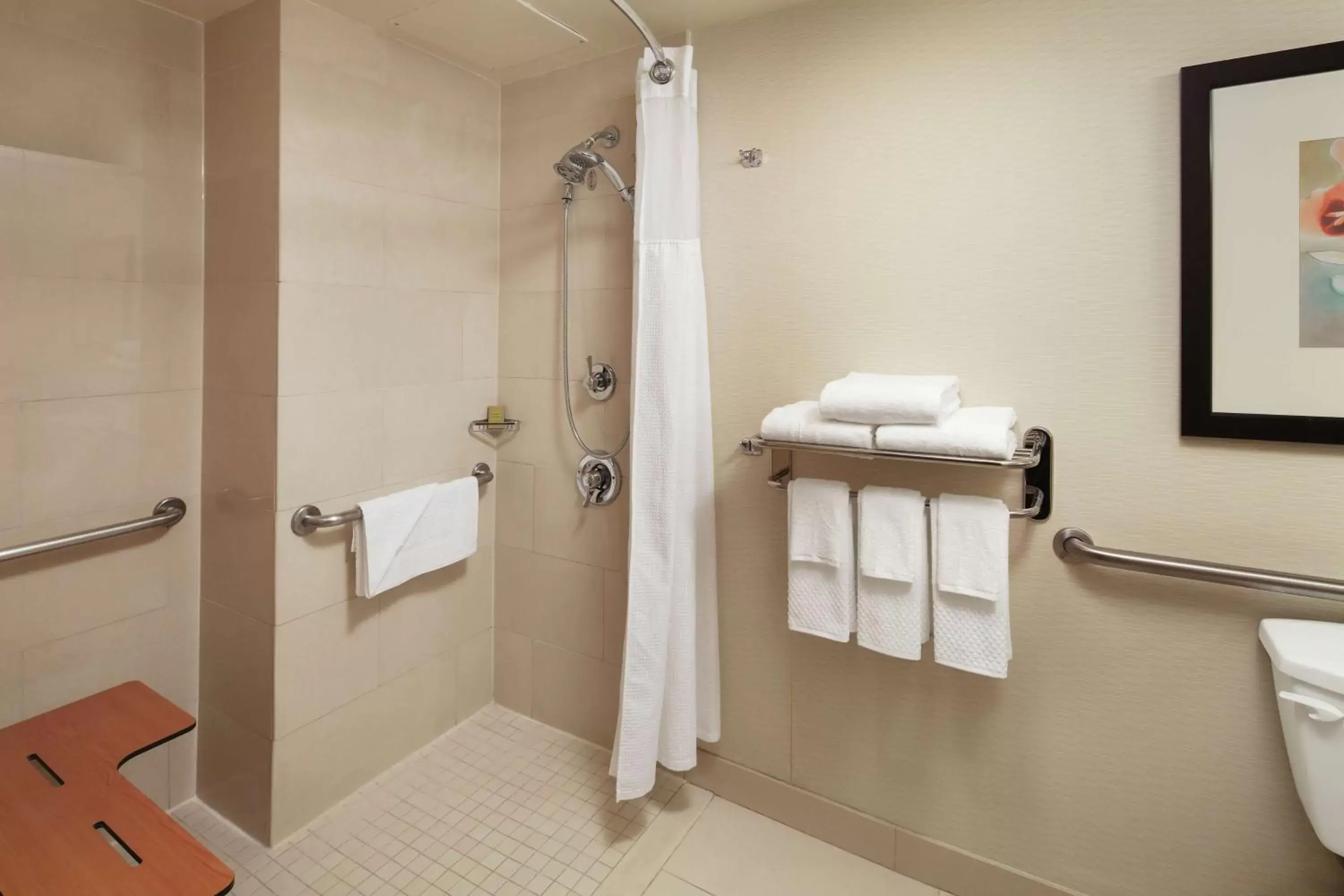 Bathroom in DoubleTree By Hilton San Diego Hotel Circle