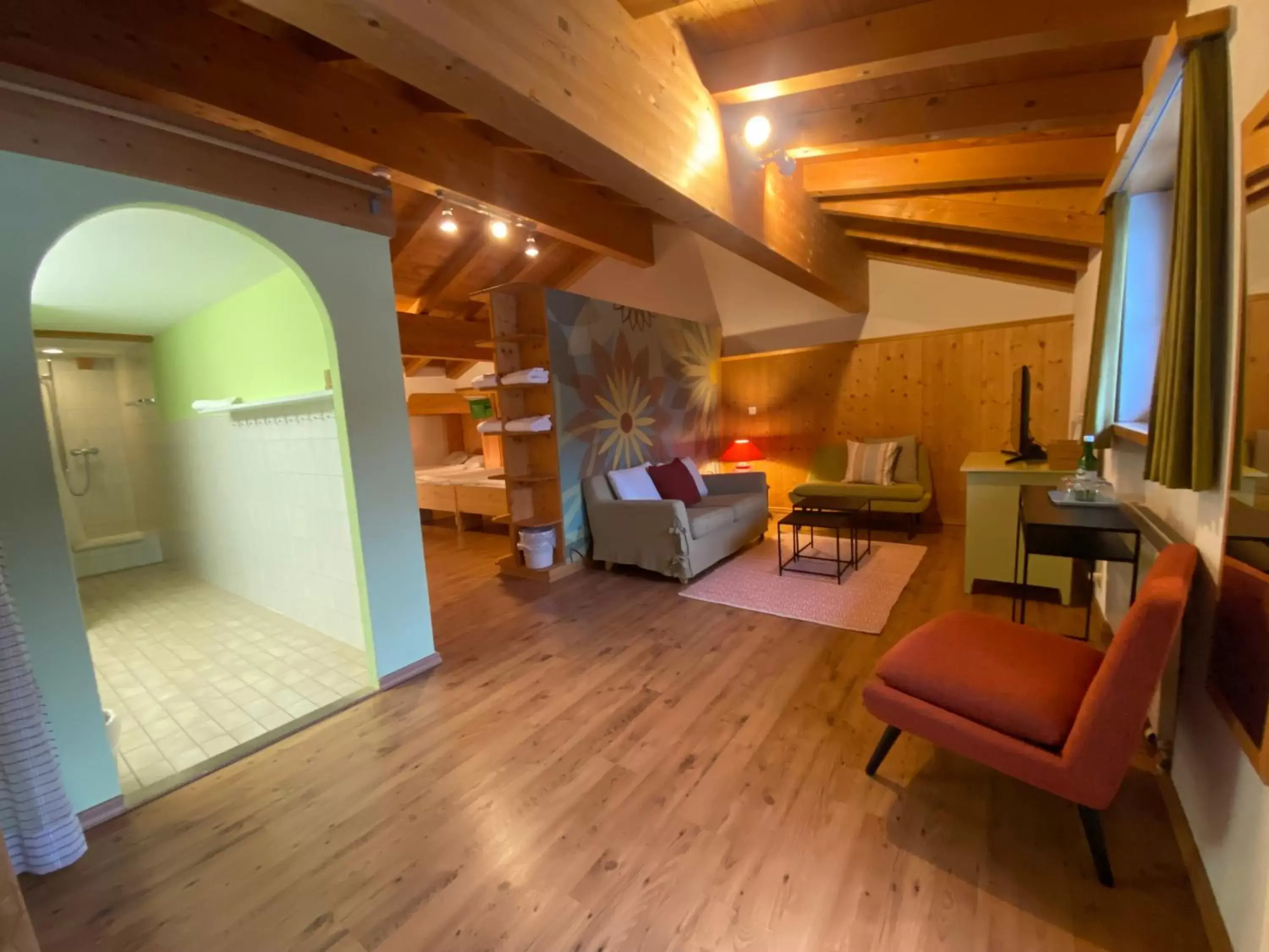 Photo of the whole room, Seating Area in Sport-Lodge Klosters