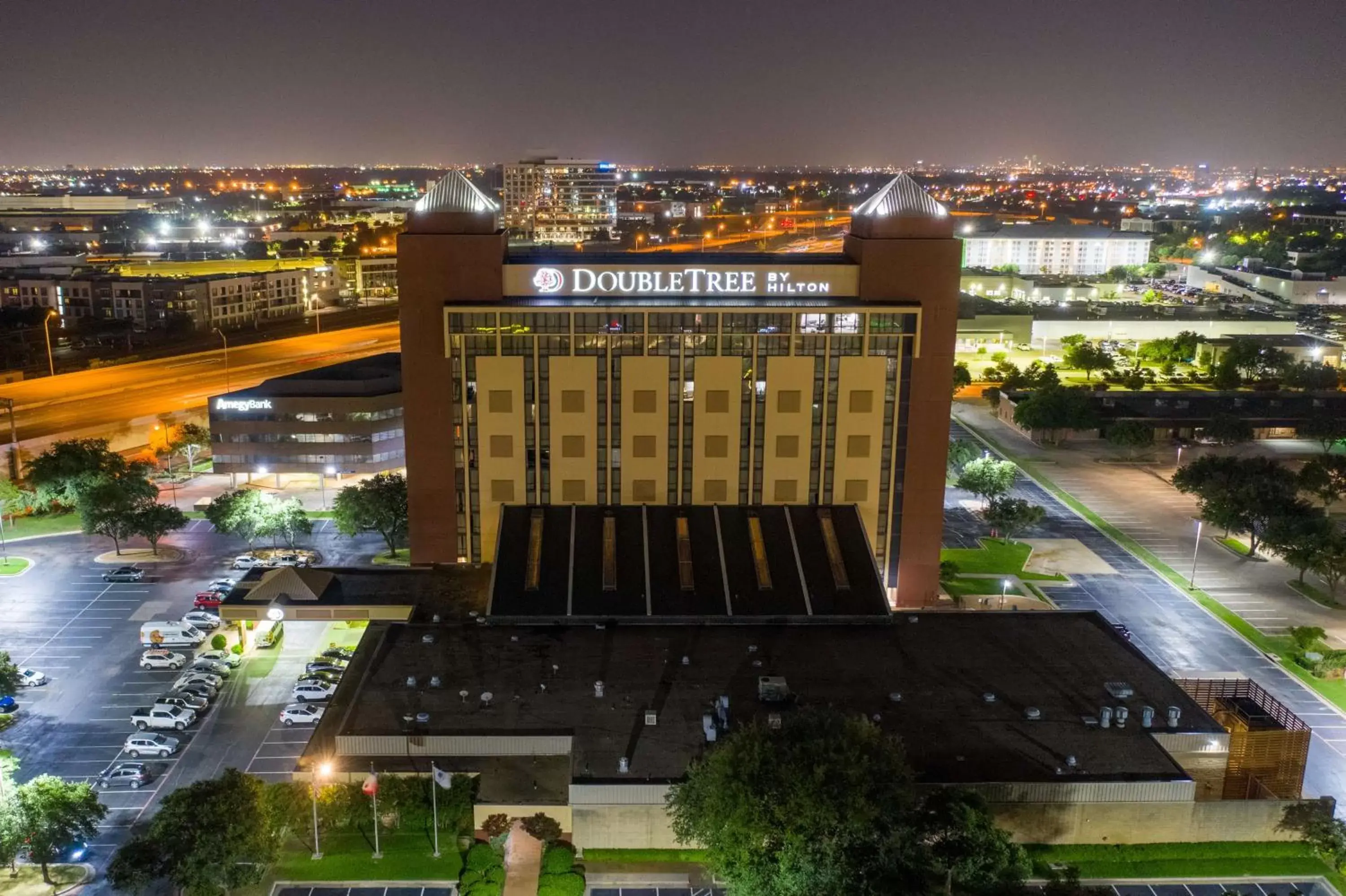 Property building, Bird's-eye View in DoubleTree by Hilton Dallas/Richardson