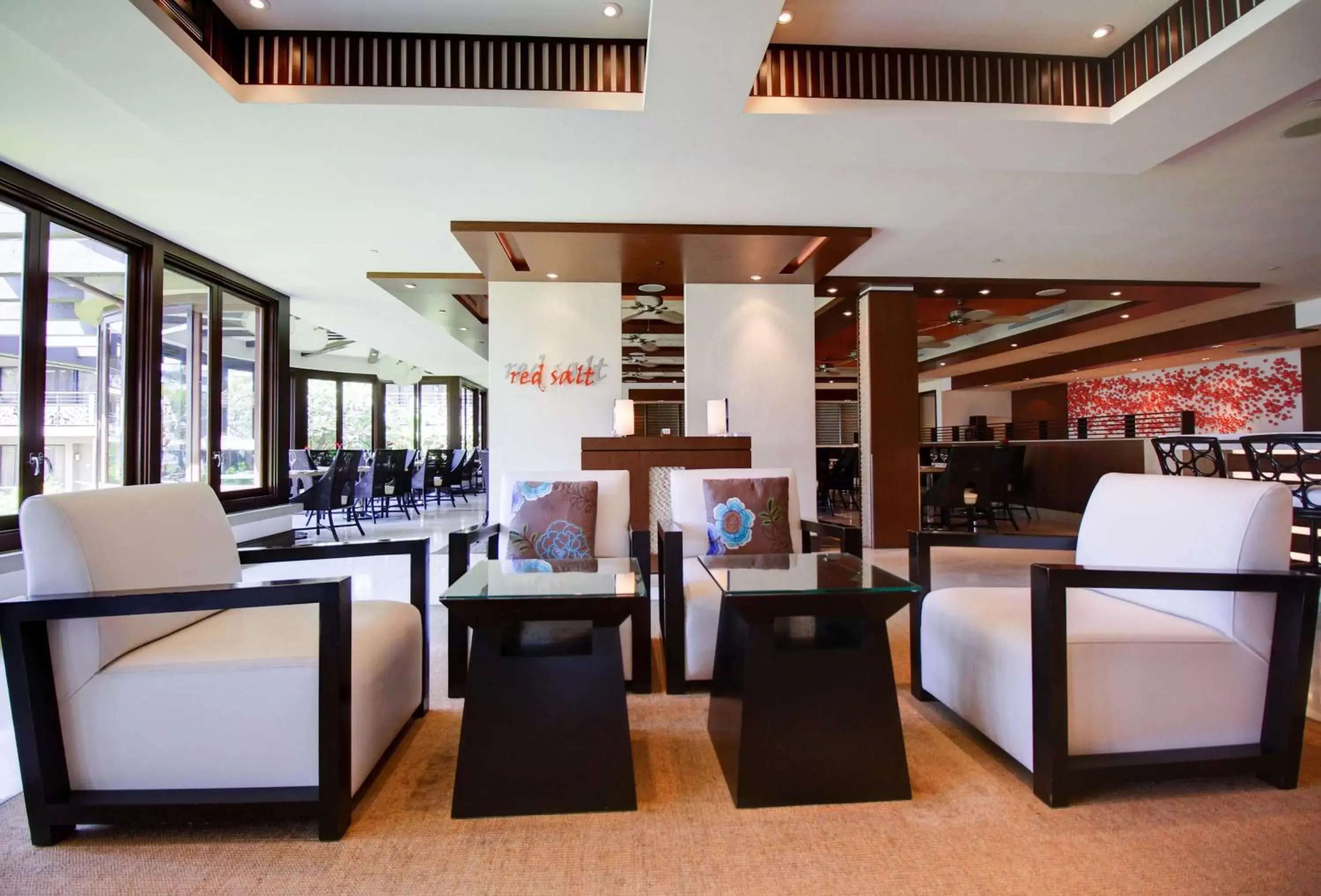 Restaurant/Places to Eat in Koa Kea Resort on Poipu Beach