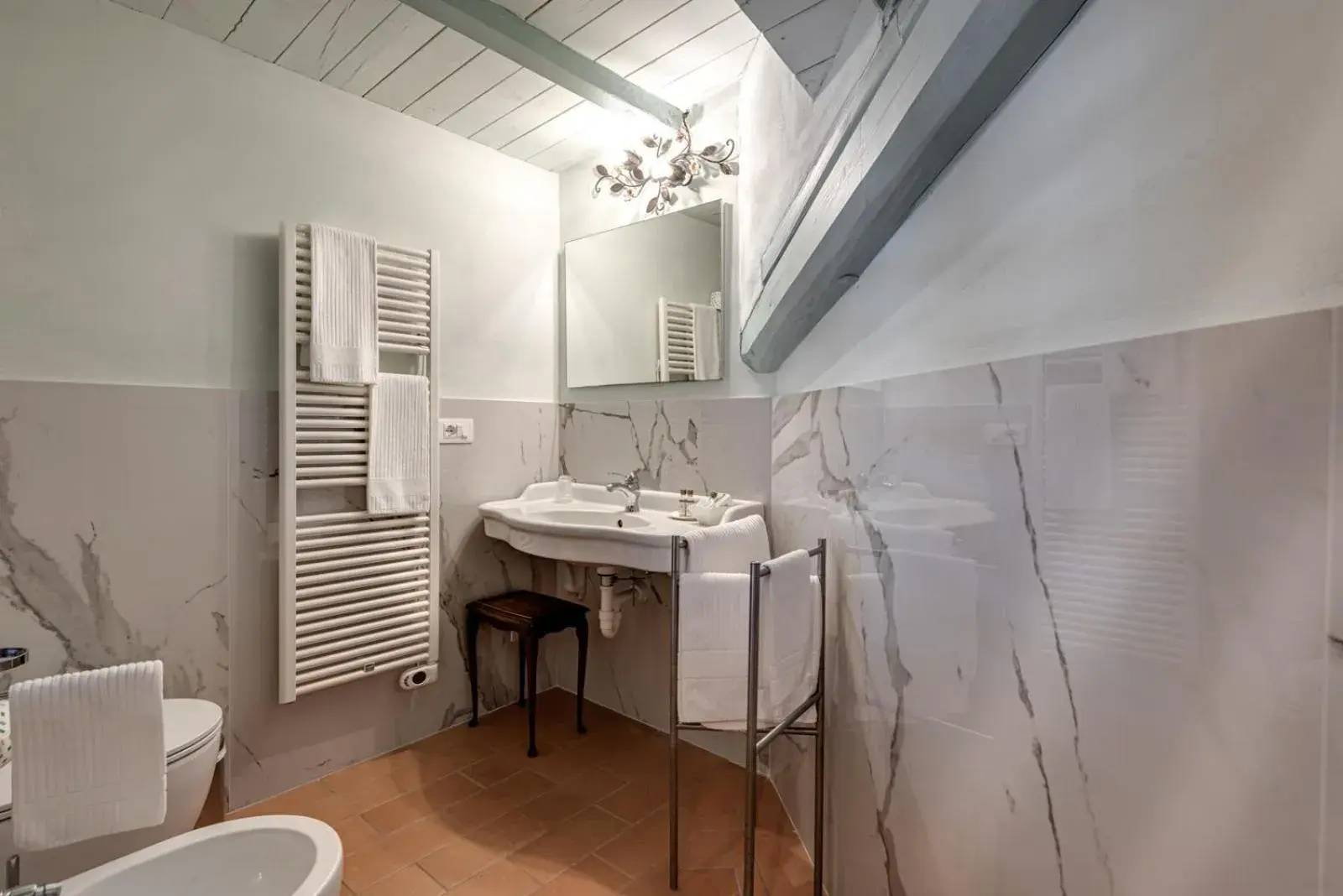 Toilet, Bathroom in Locanda Poggioleone