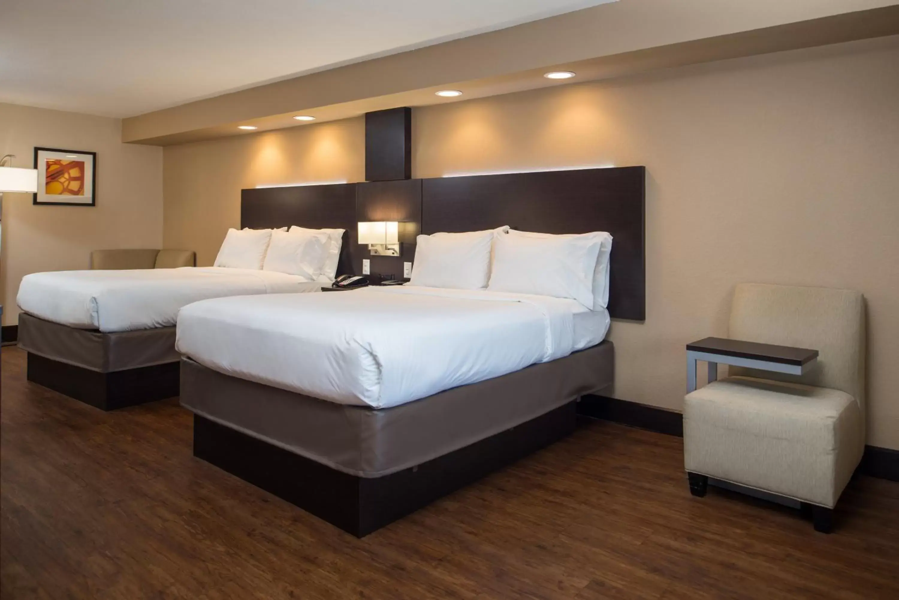 Photo of the whole room, Bed in Holiday Inn Express & Suites San Antonio Medical Center North, an IHG Hotel