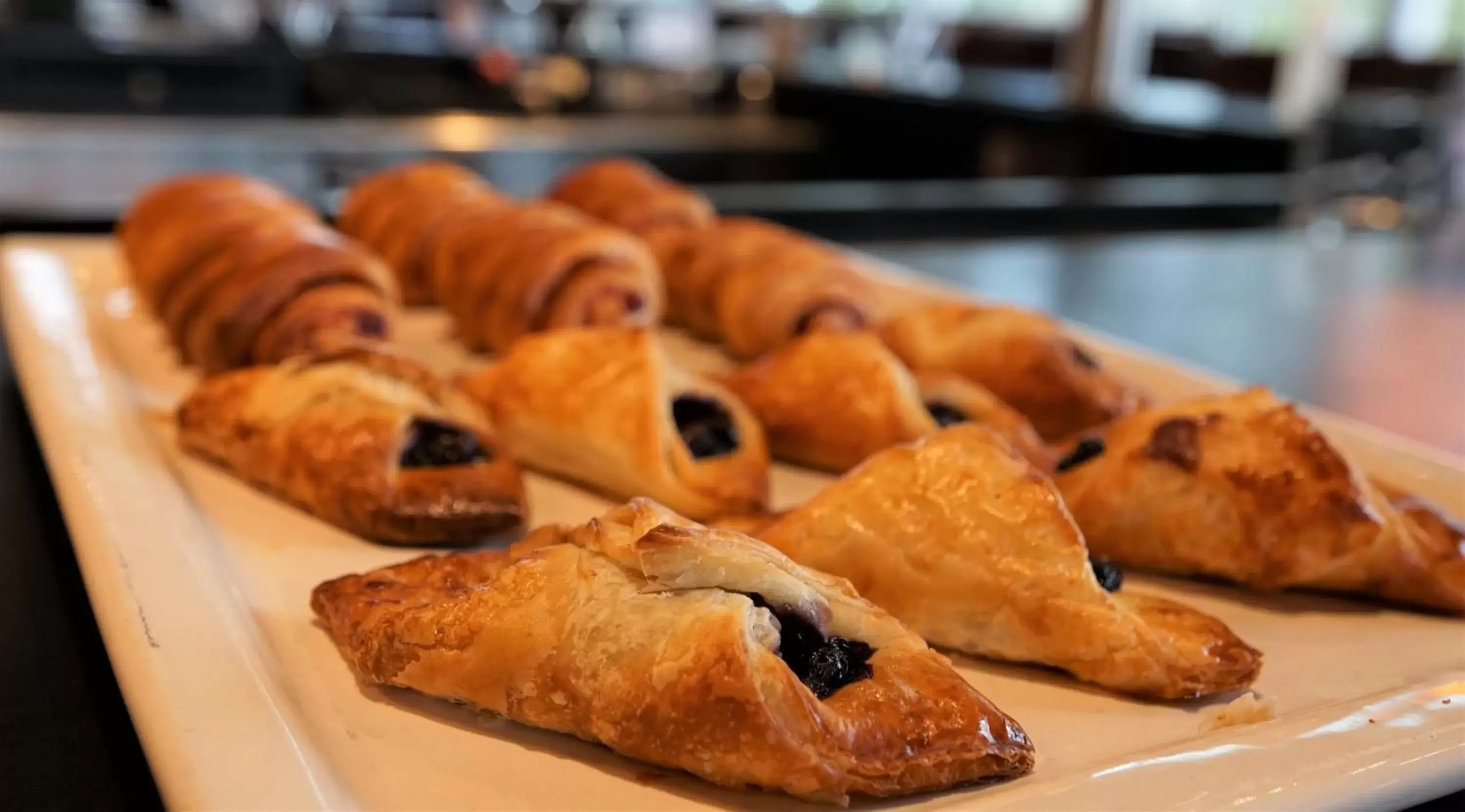 Breakfast, Food in I Hotel and Illinois Conference Center - Champaign