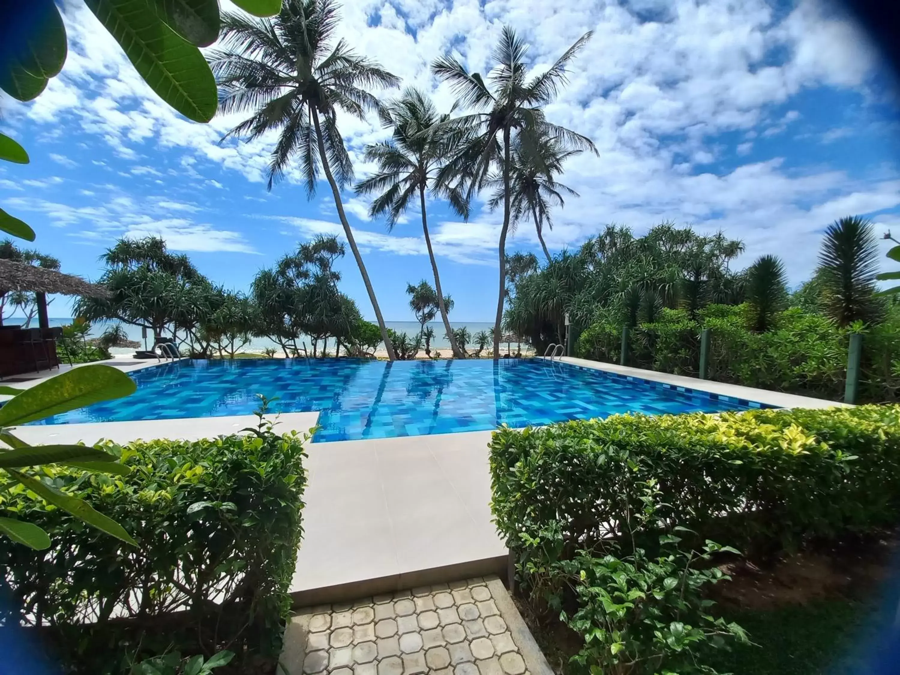 Swimming pool in Ananya Beach Resort Swimming pool in Ananya Beach Resort