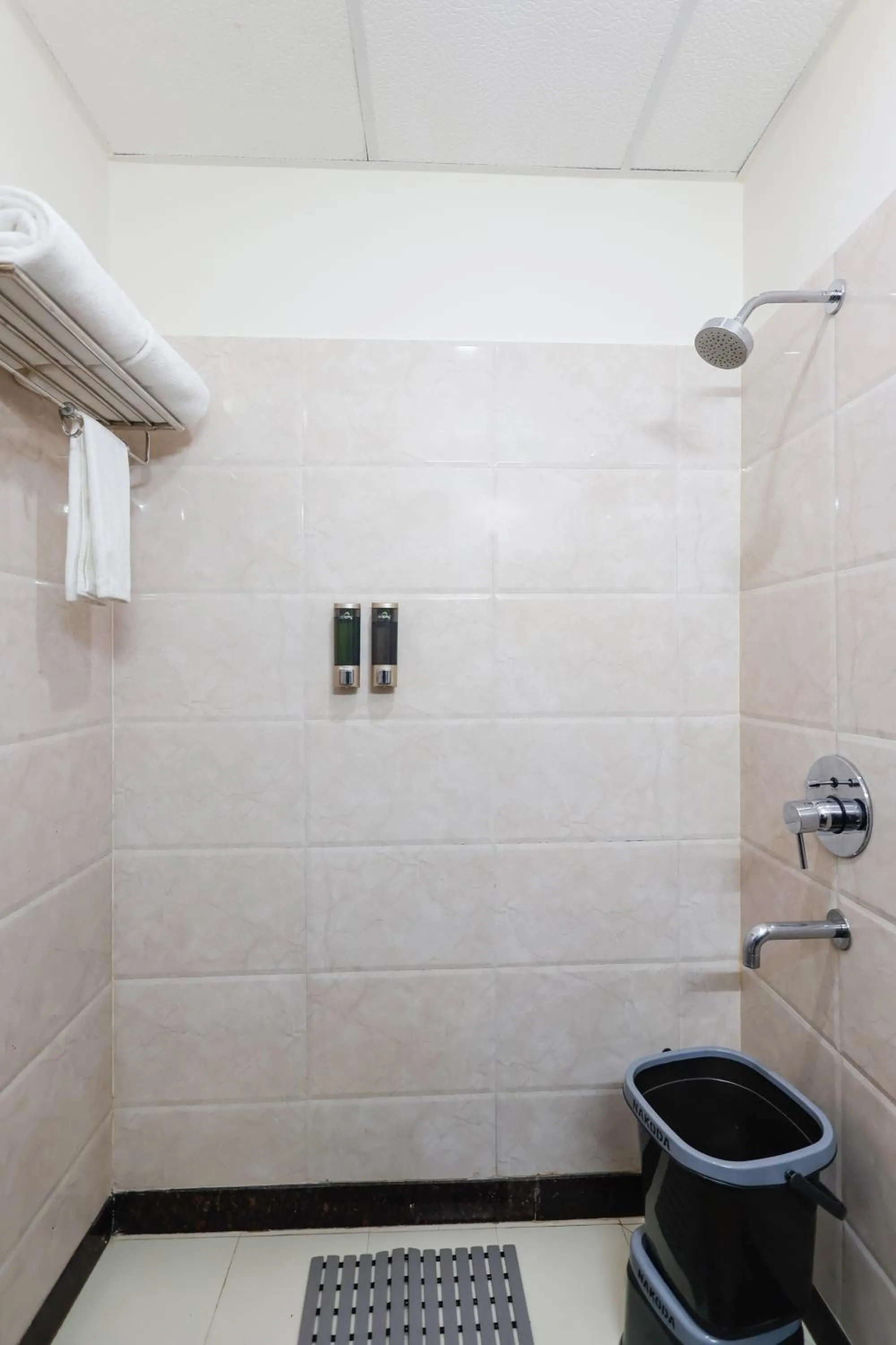 Bathroom in Hotel Dolphin International