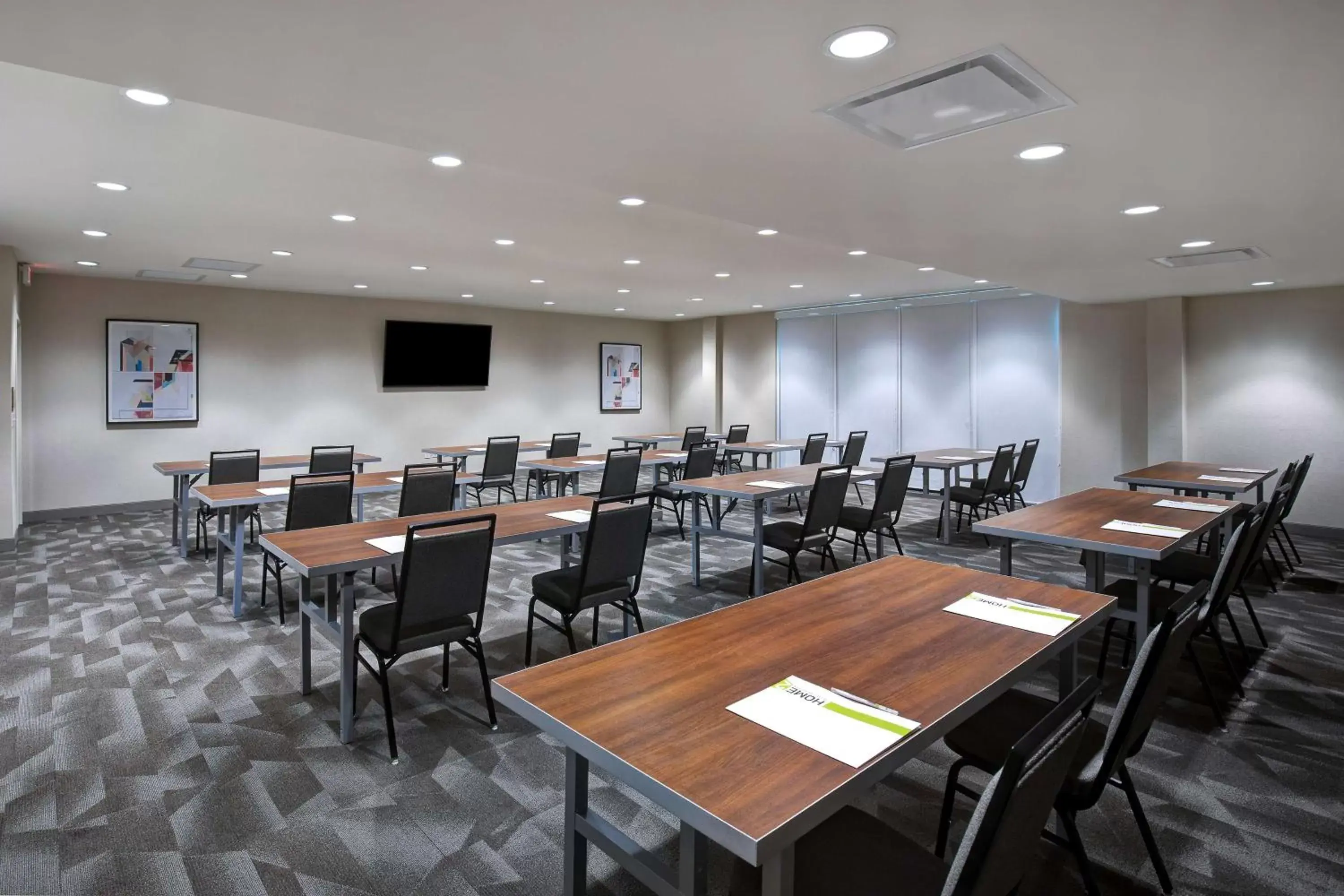 Meeting/conference room in Home2 Suites By Hilton Lewisville Dallas