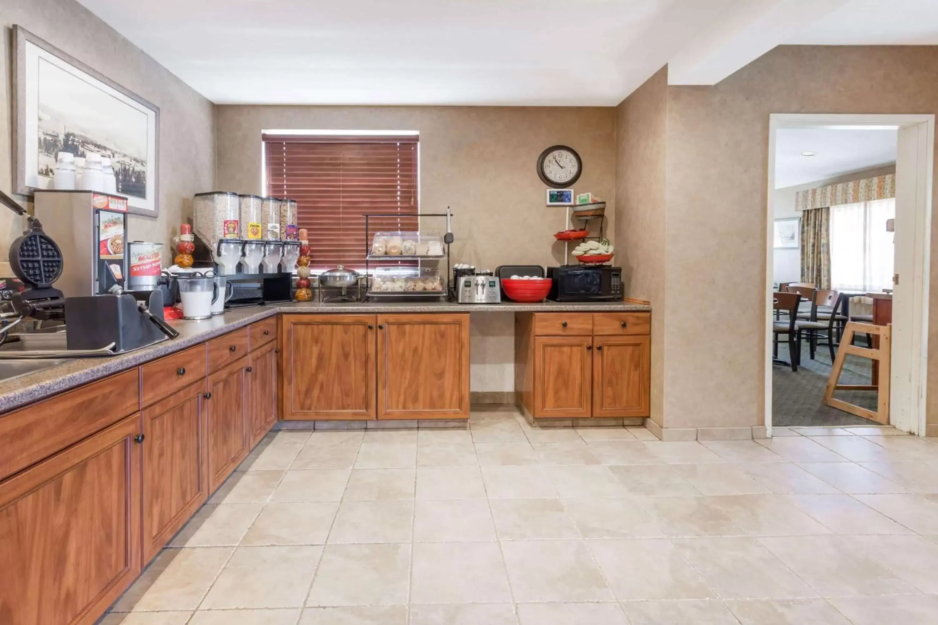 Restaurant/places to eat in Ramada by Wyndham Frisco Restaurant/places to eat in Ramada by Wyndham Frisco