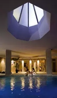 Day, Swimming Pool in Hotel Europa