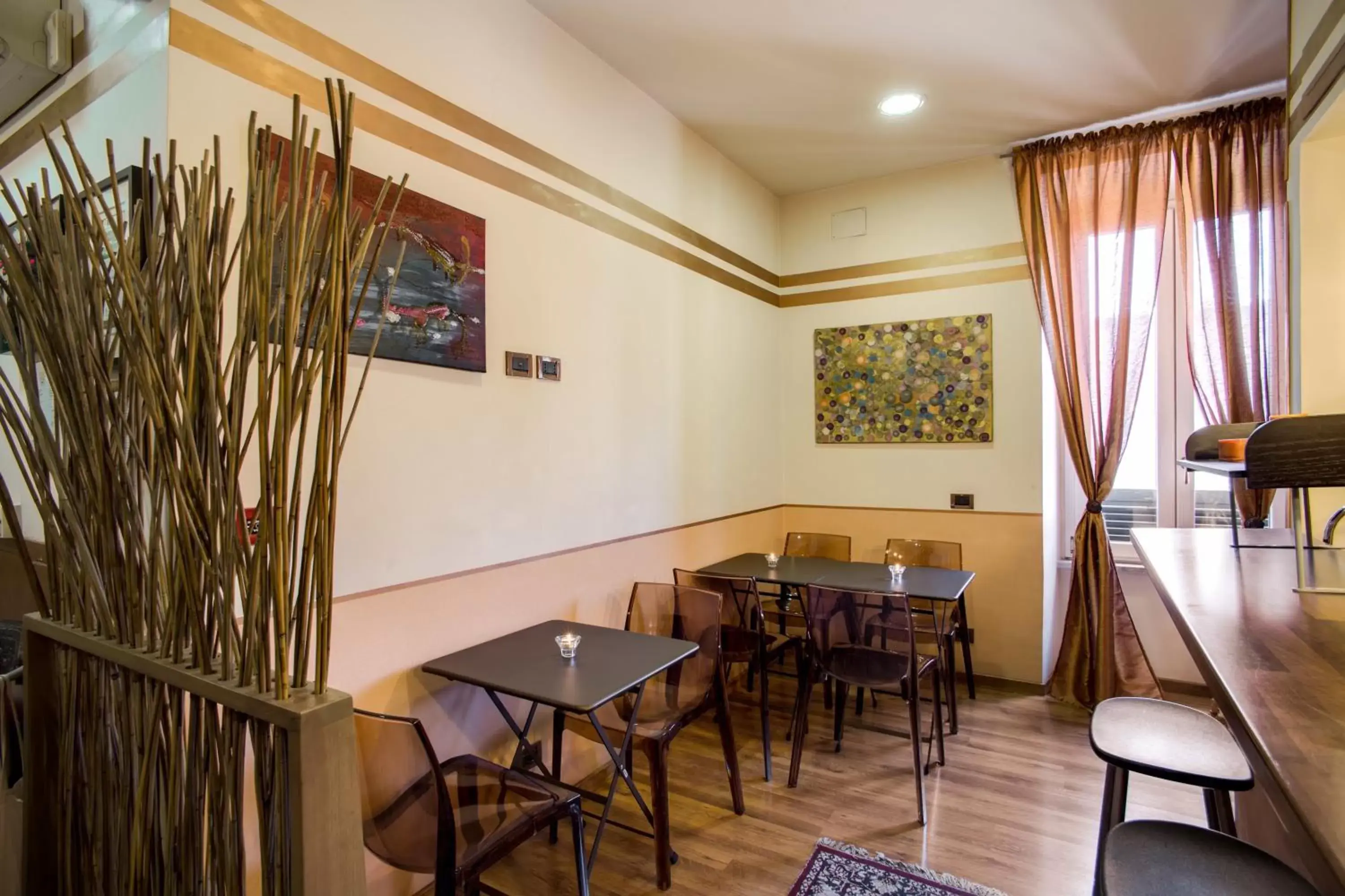 Lobby or reception, Restaurant/Places to Eat in PapavistaRelais