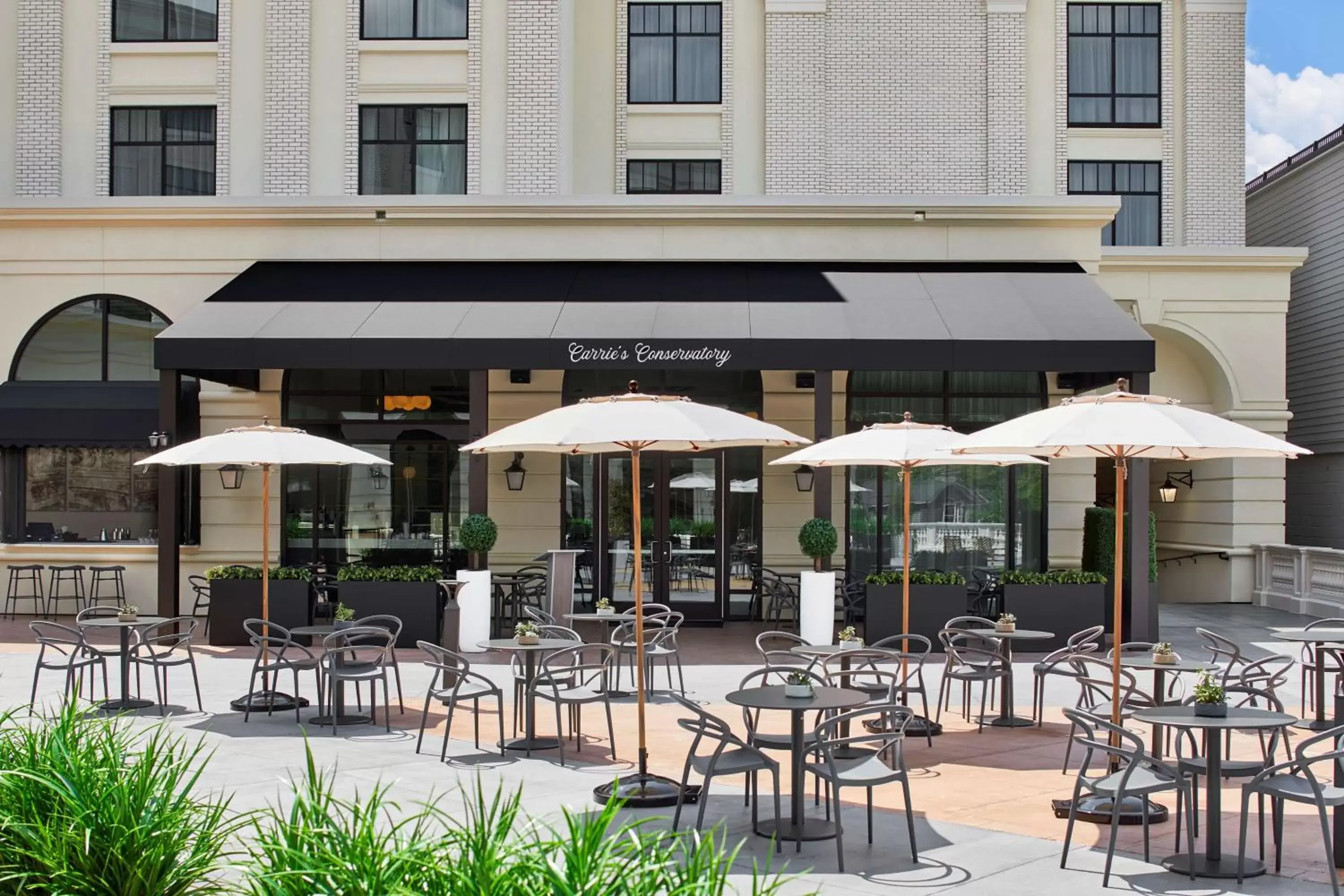 Restaurant/Places to Eat in The Hamilton Alpharetta, Curio Collection By Hilton