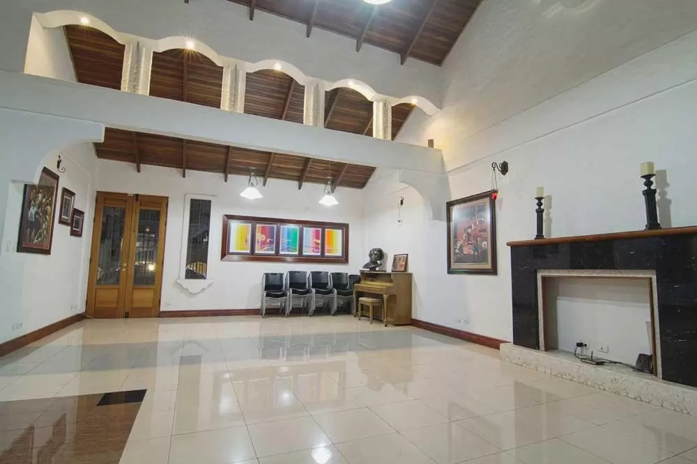 Hotel Ave del Paraíso