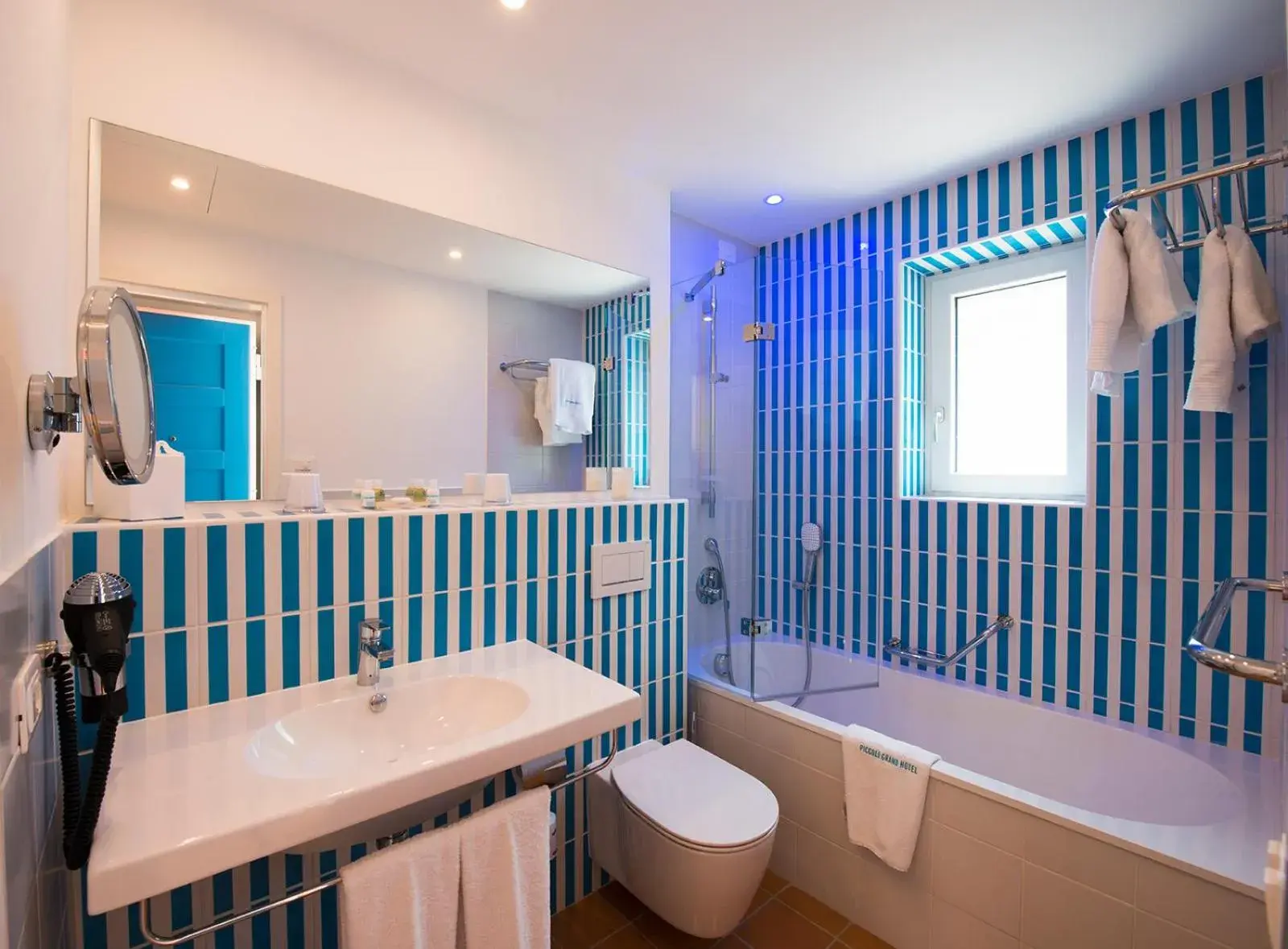 Bathroom in Piccolo Grand Hotel Bathroom in Piccolo Grand Hotel