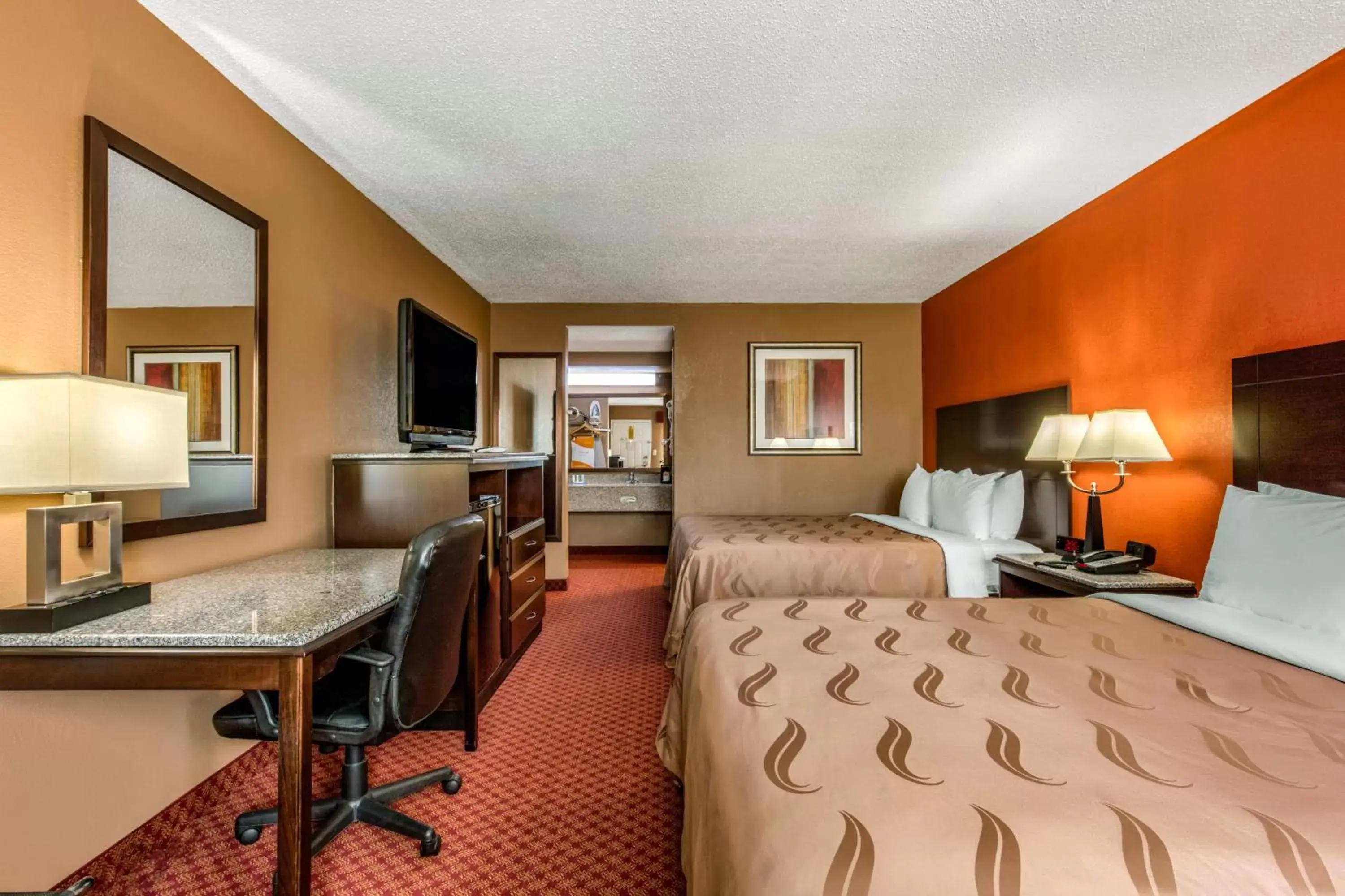 Queen Room with Two Queen Beds - Non-Smoking in Quality Inn Kingston Springs