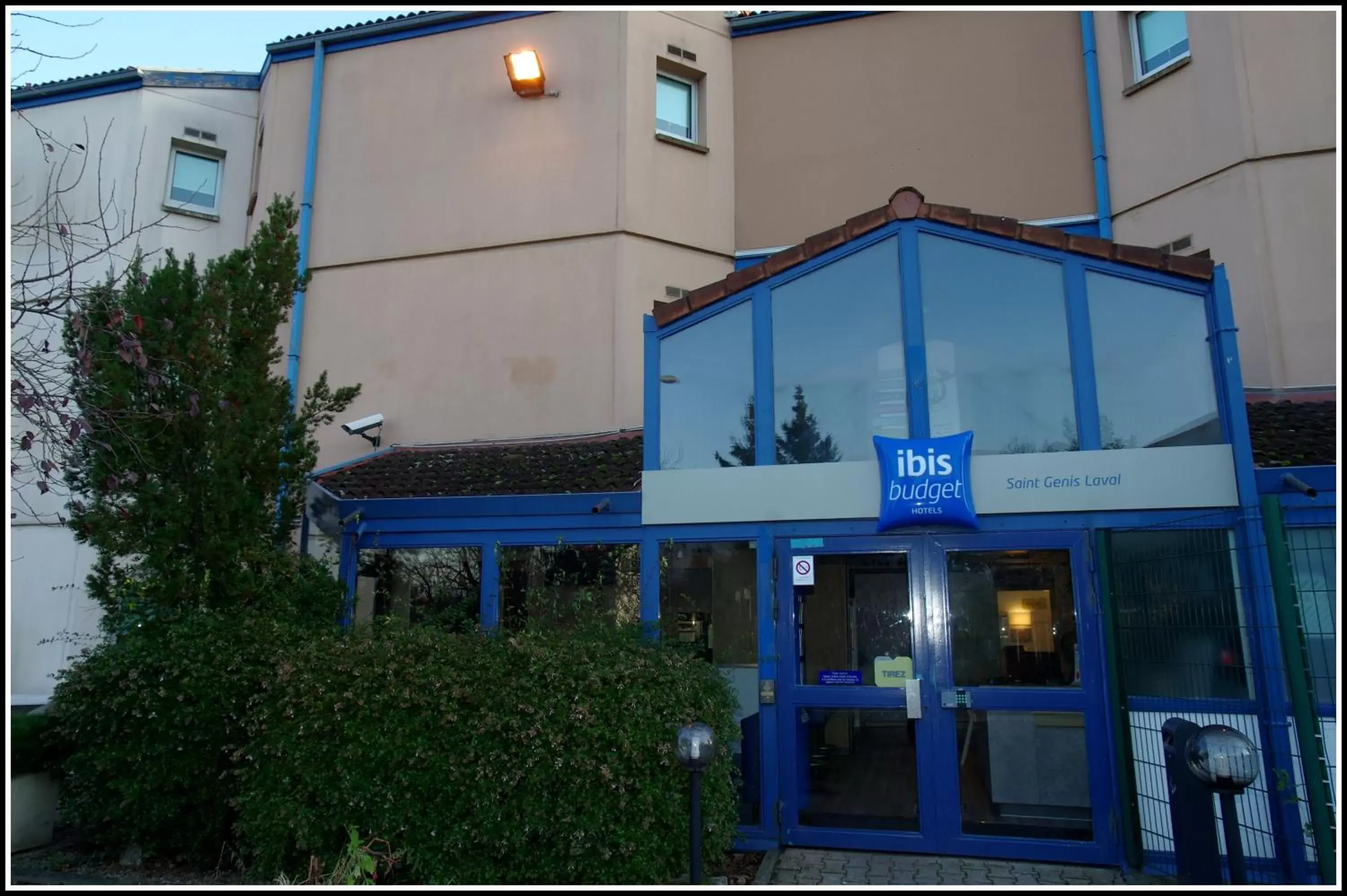 Facade/entrance, Property Building in ibis budget Lyon Sud St Genis Laval