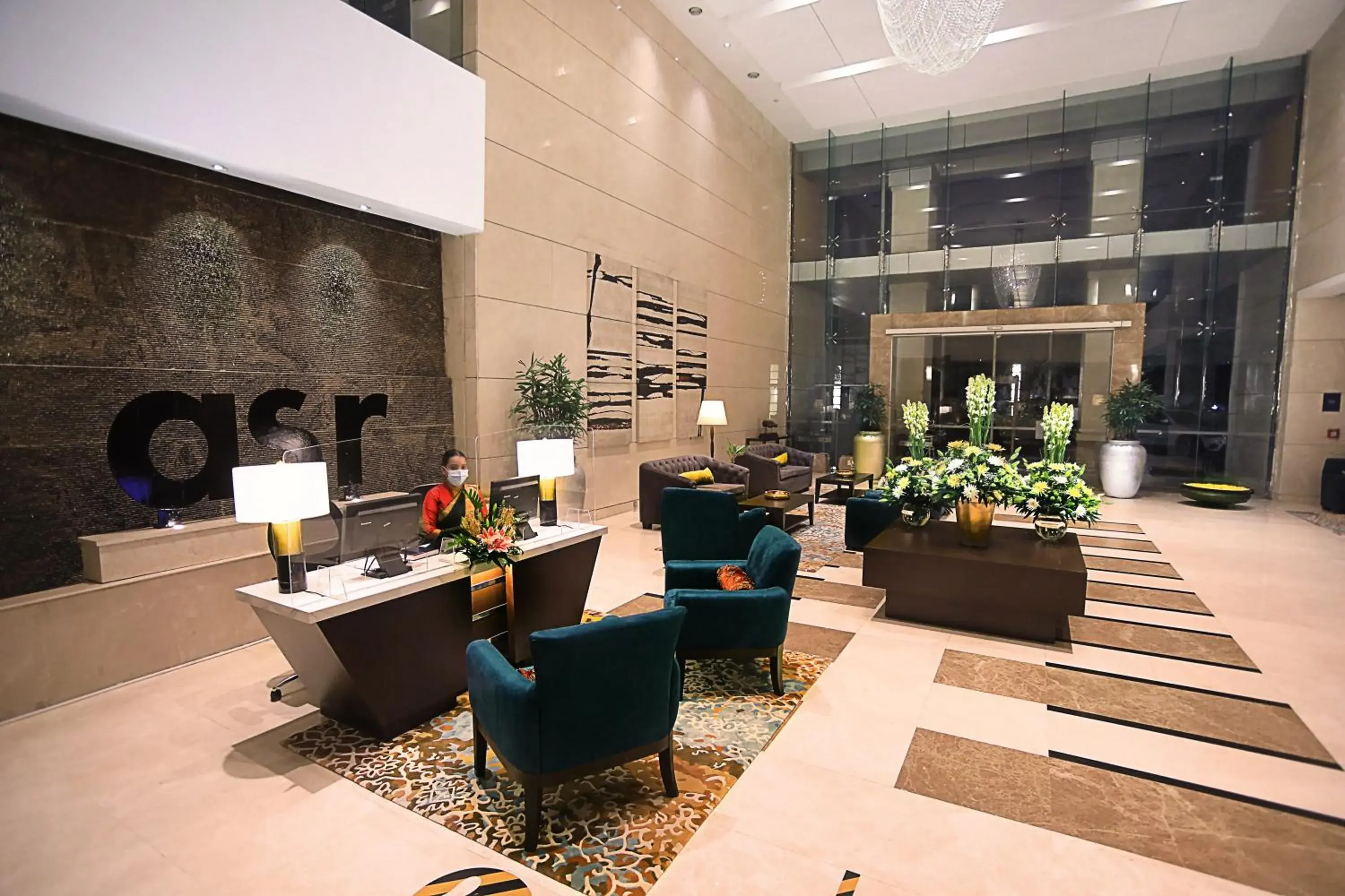 Lobby or reception in Somerset Greenways Chennai