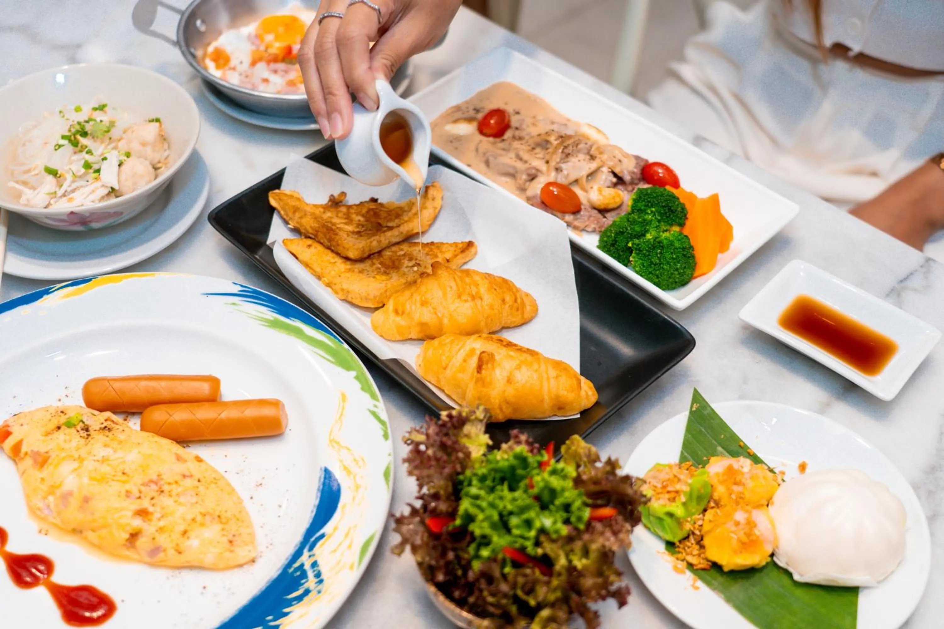 Breakfast in Amanta Hotel & Residence Ratchada